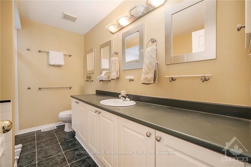 Photo 22 of 14 Schoolhouse Street, Ottawa, Lindenlea — HOMEH