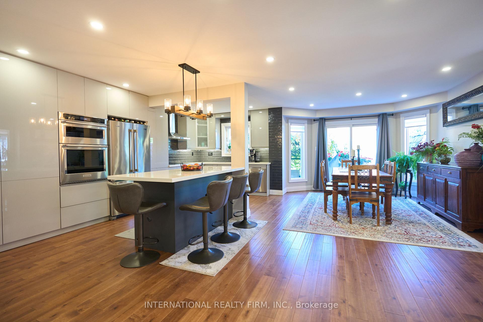 Photo 4 of 1493 Warbler Road, Oakville, West Oak Trails — HOMEH