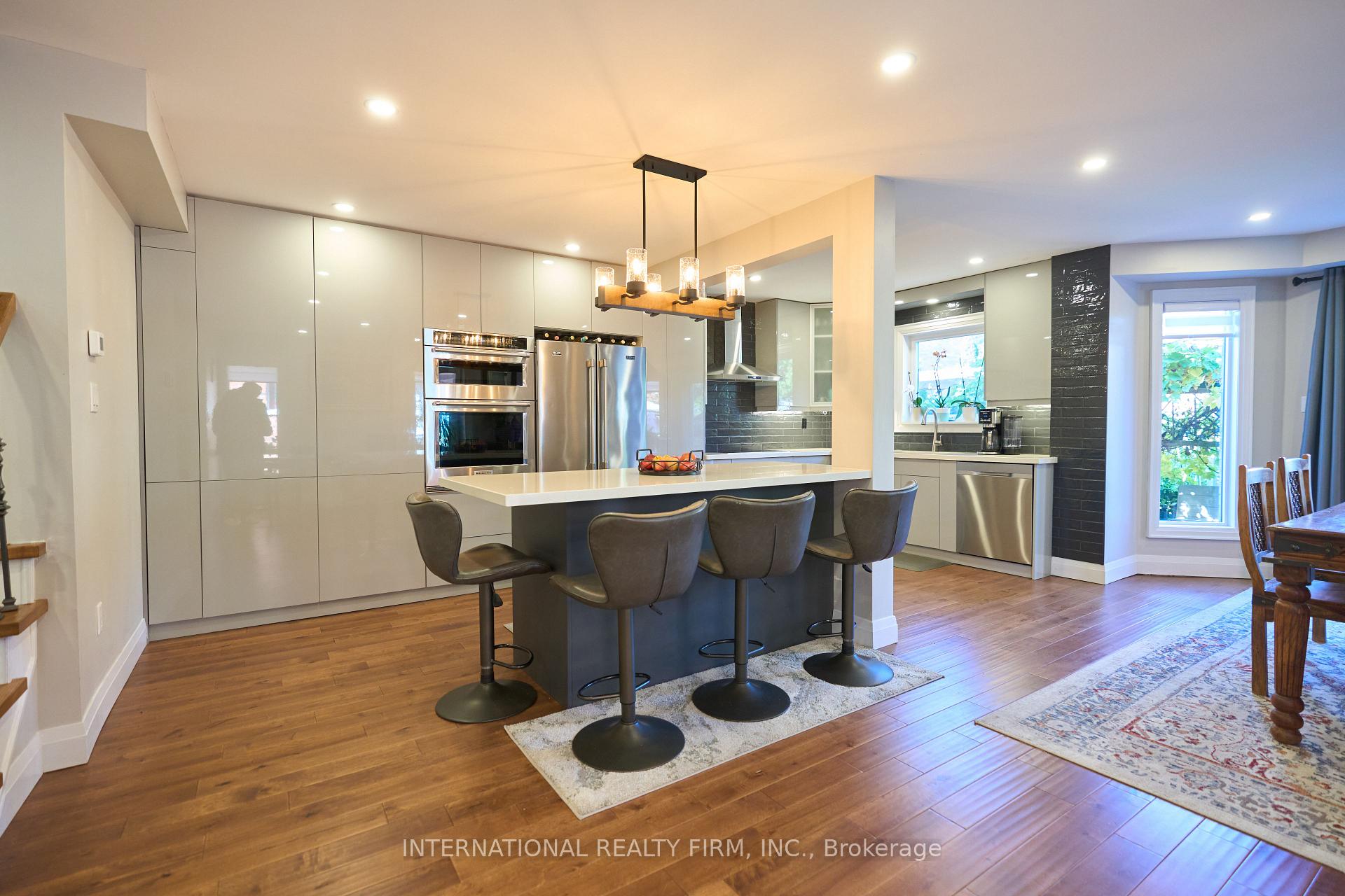 Photo 5 of 1493 Warbler Road, Oakville, West Oak Trails — HOMEH