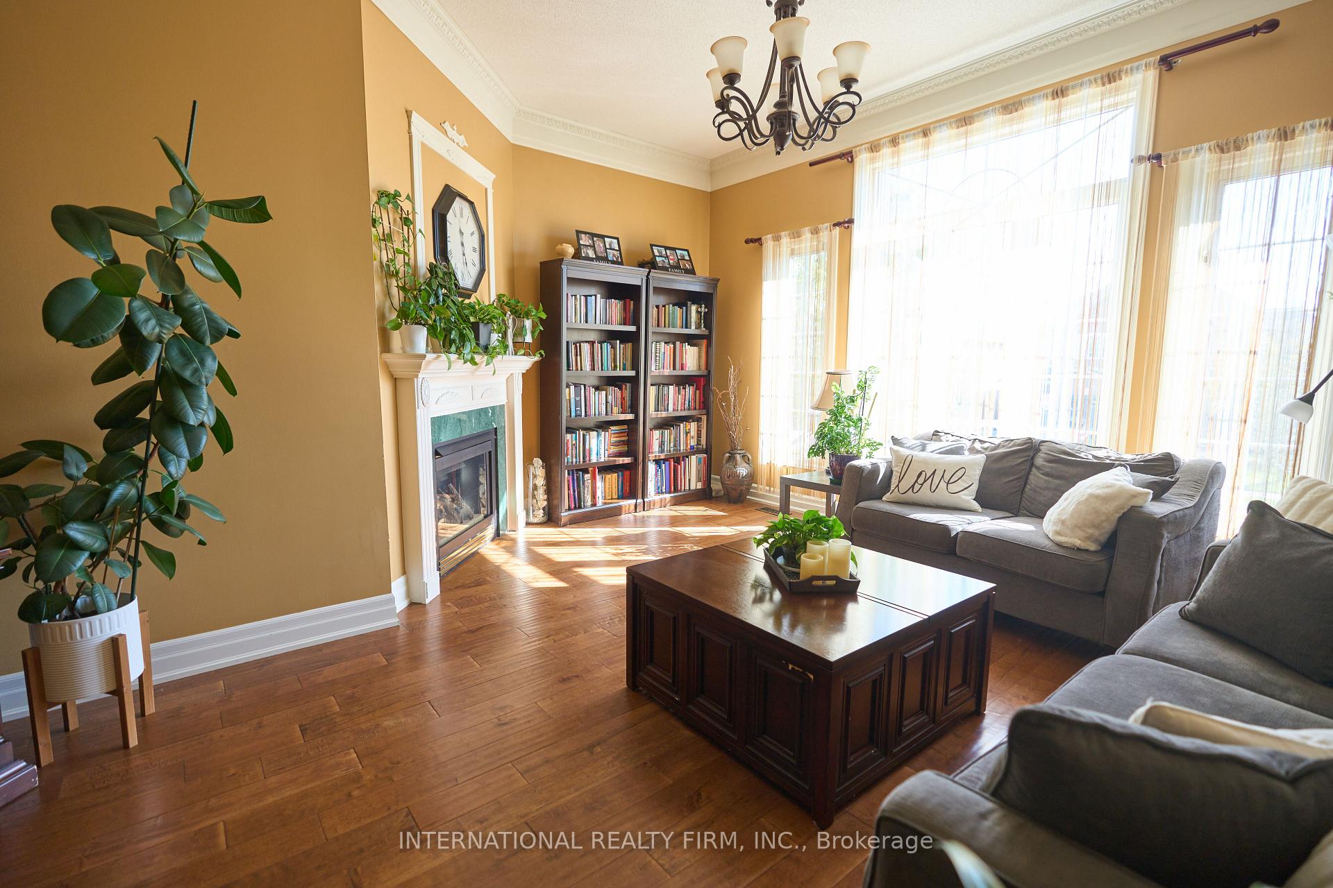 Photo 11 of 1493 Warbler Road, Oakville, West Oak Trails — HOMEH