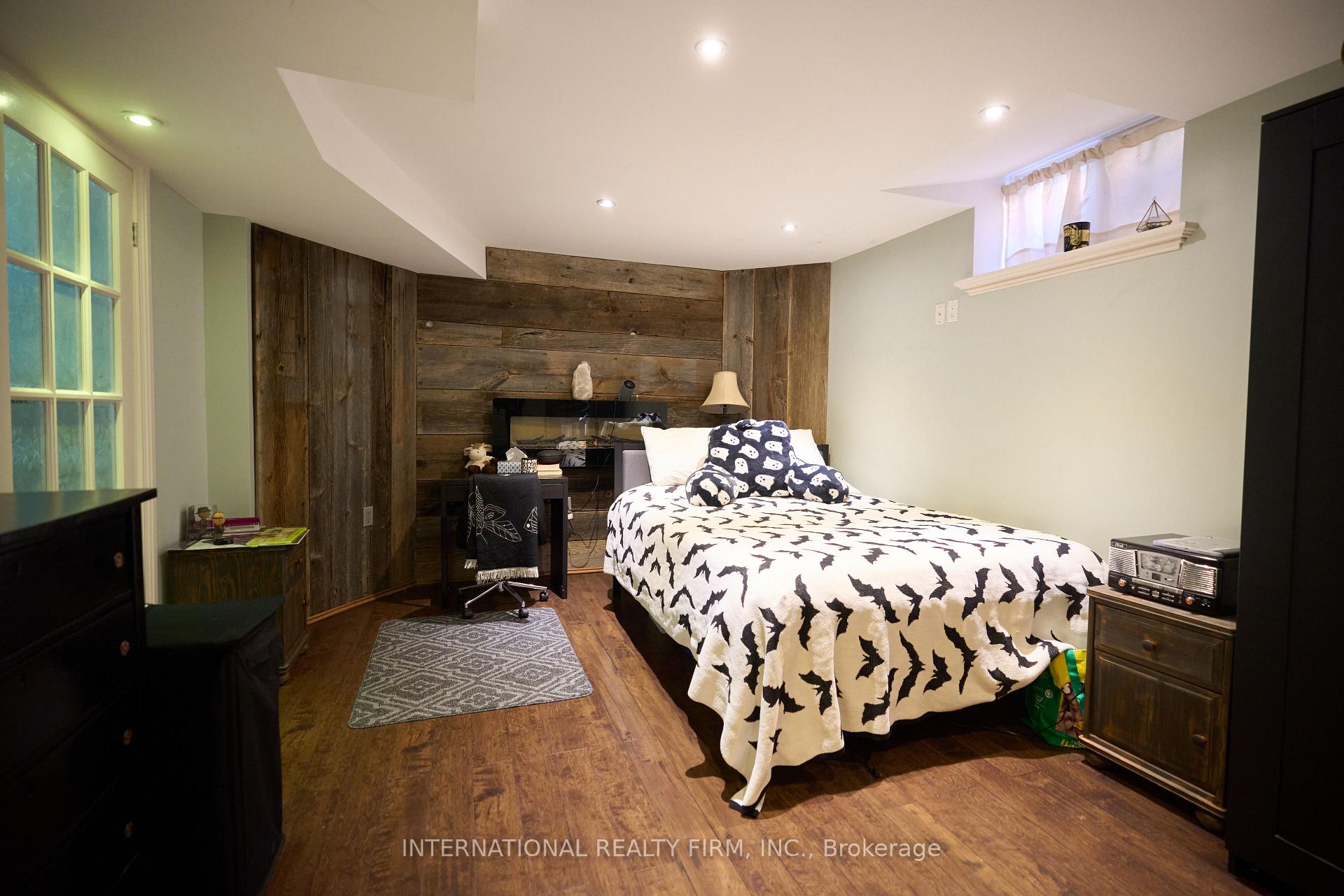 Photo 19 of 1493 Warbler Road, Oakville, West Oak Trails — HOMEH