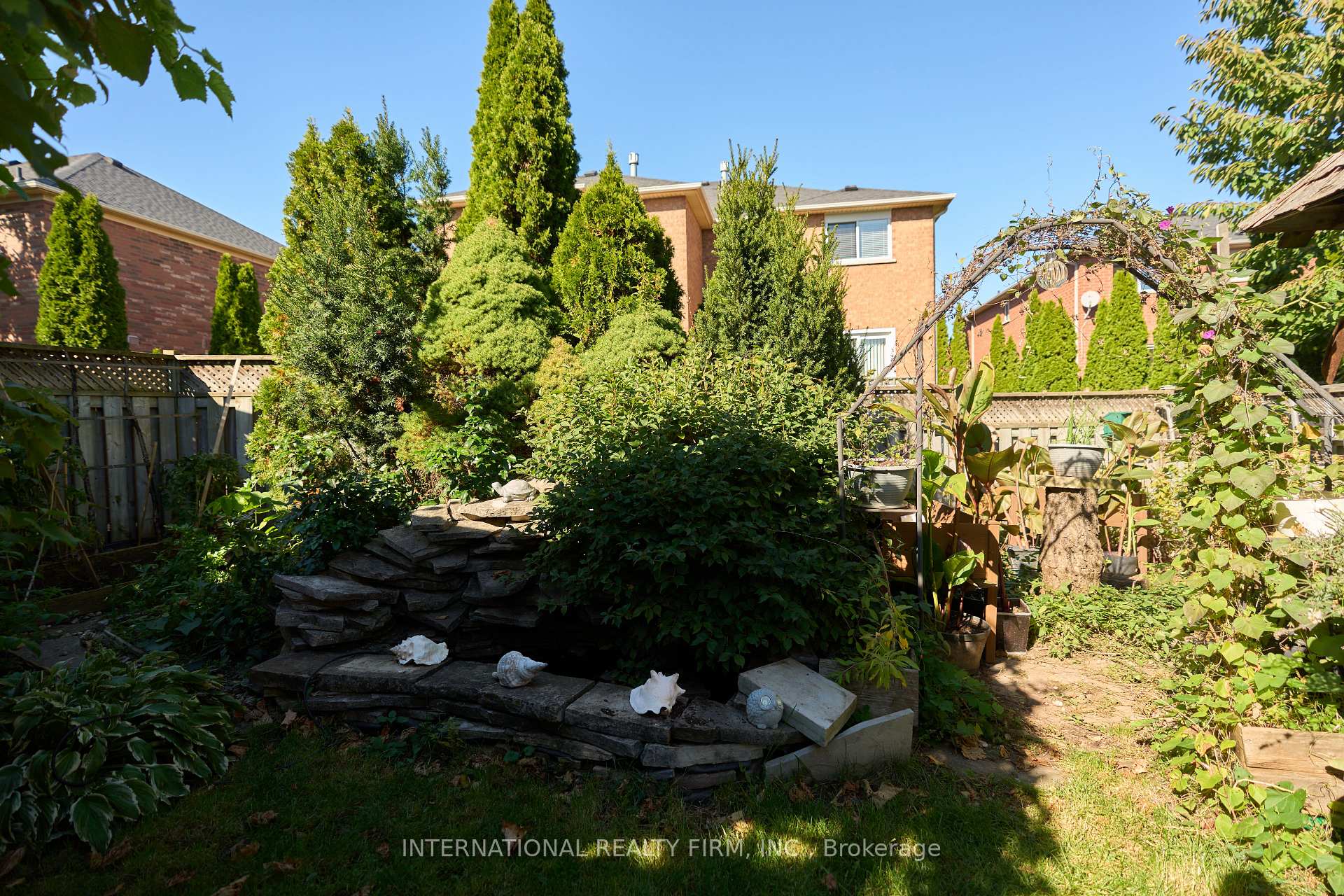 Photo 22 of 1493 Warbler Road, Oakville, West Oak Trails — HOMEH
