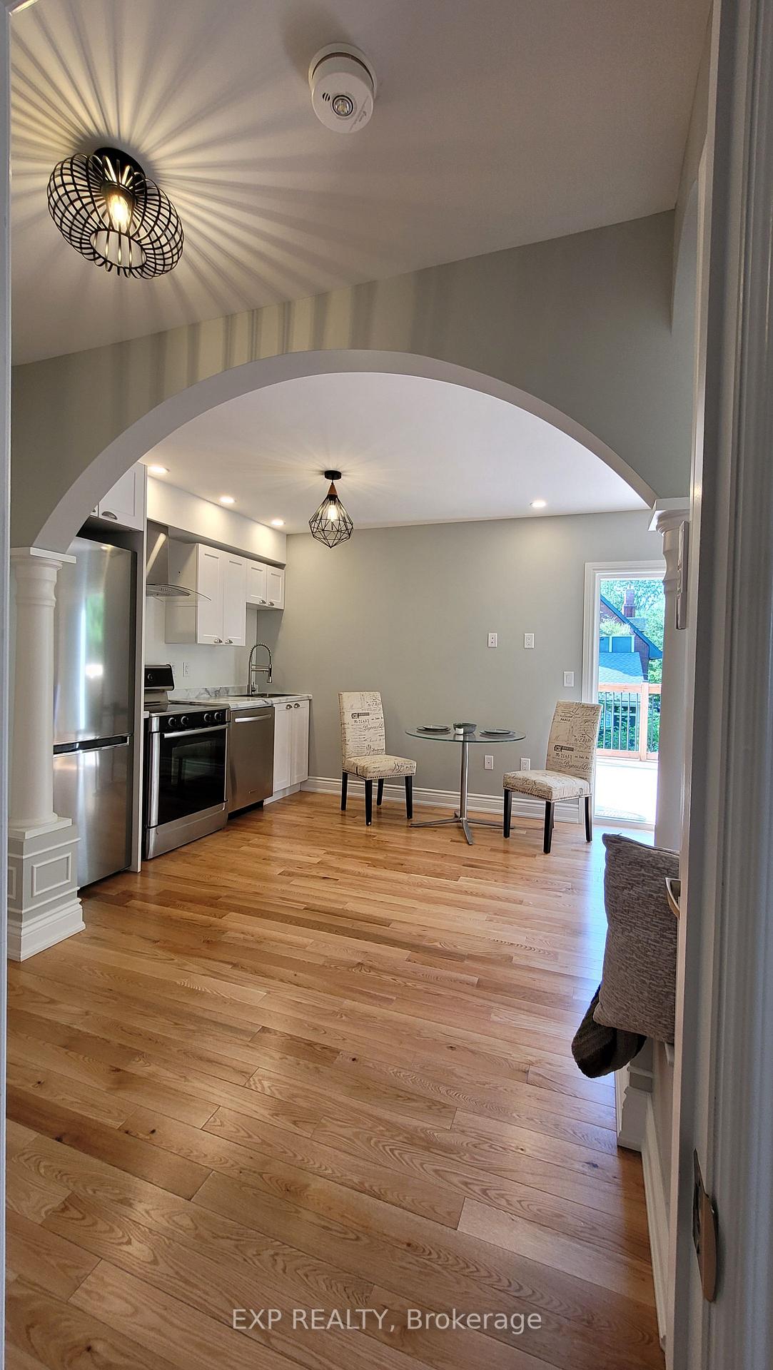 Photo 2 of Unit 304, 157-159 James Street, Ottawa, Ottawa Centre — HOMEH