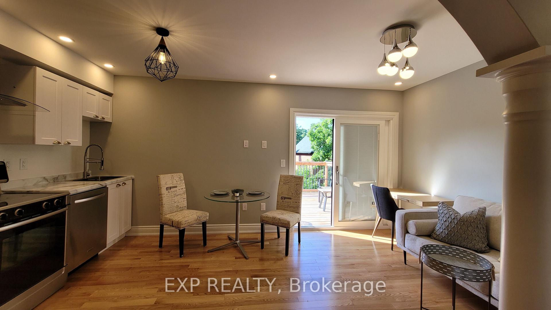 Photo 3 of Unit 304, 157-159 James Street, Ottawa, Ottawa Centre — HOMEH