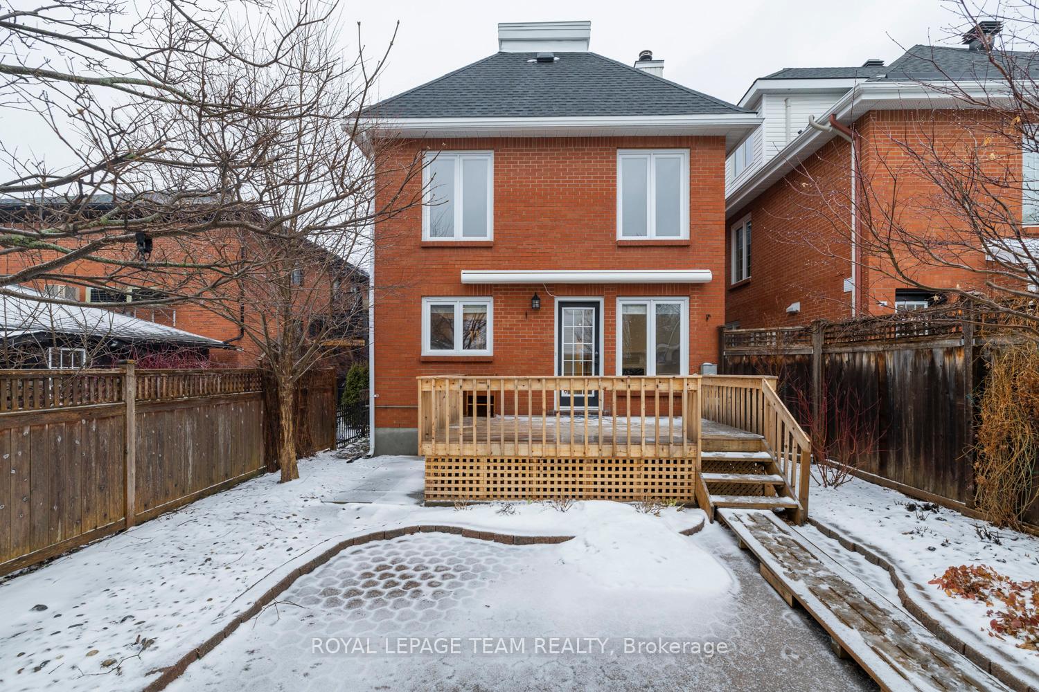 Photo 35 of 35 Charles Street, Ottawa, New Edinburgh — HOMEH