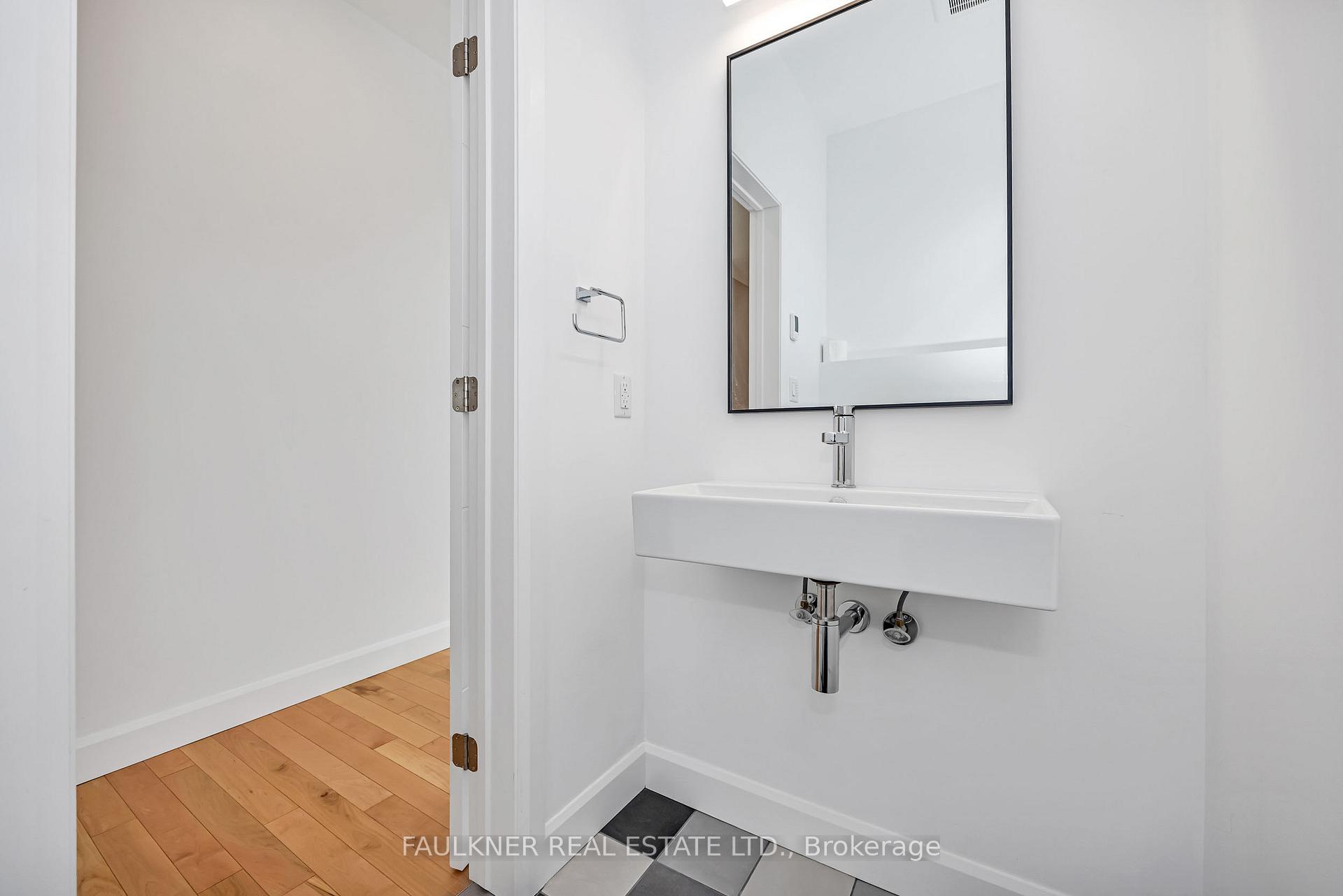 Photo 13 of Unit A, 141 Columbus Avenue, Ottawa, Overbrook/Castle Heights — HOMEH