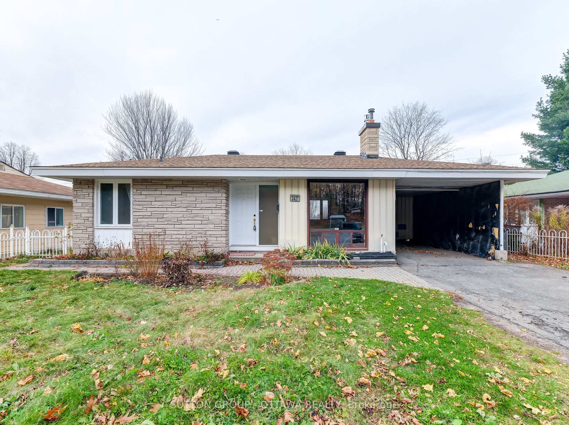 Photo 1 of 2427 Baseline Road, Ottawa, Queensway Terrace South/Ridgeview — HOMEH
