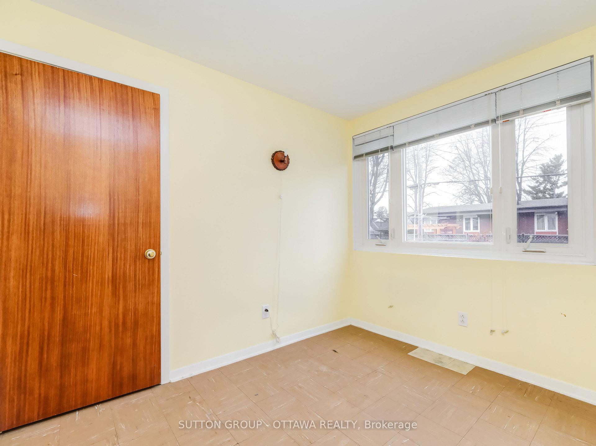 Photo 19 of 2427 Baseline Road, Ottawa, Queensway Terrace South/Ridgeview — HOMEH