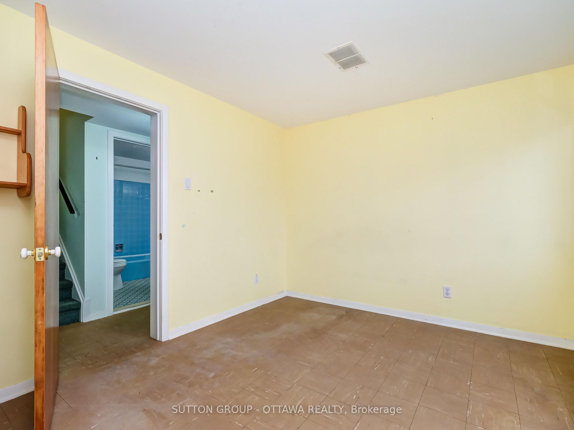Photo 21 of 2427 Baseline Road, Ottawa, Queensway Terrace South/Ridgeview — HOMEH
