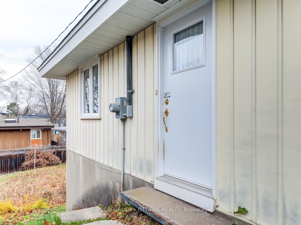 Photo 26 of 2427 Baseline Road, Ottawa, Queensway Terrace South/Ridgeview — HOMEH