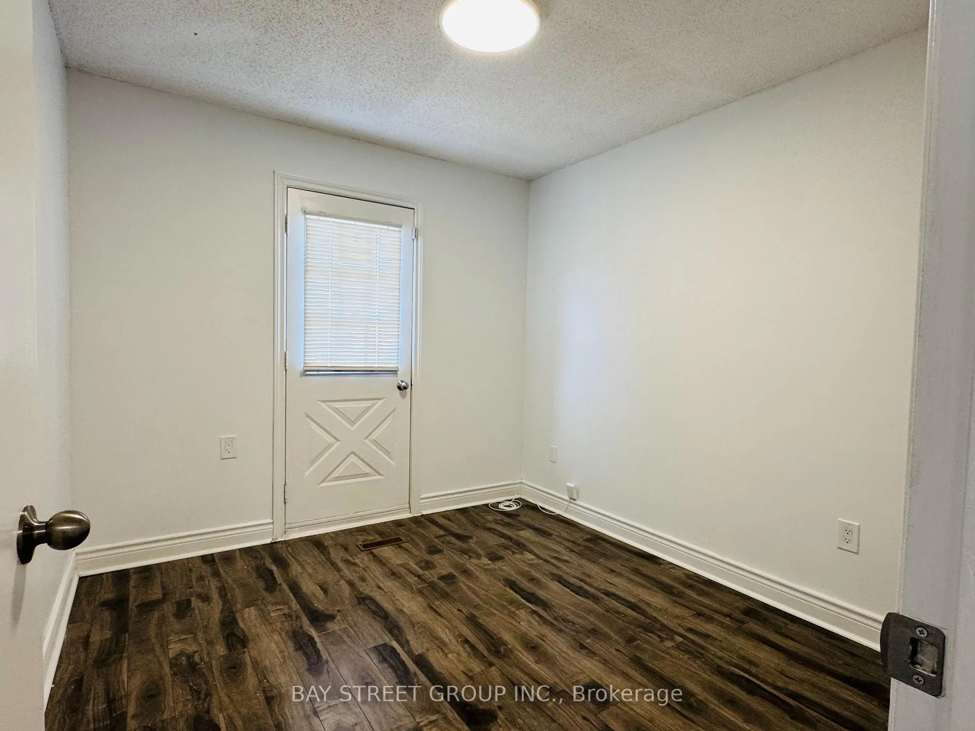 Photo 12 of Unit 1, 1448 Outlet Drive, Oshawa, Lakeview — HOMEH