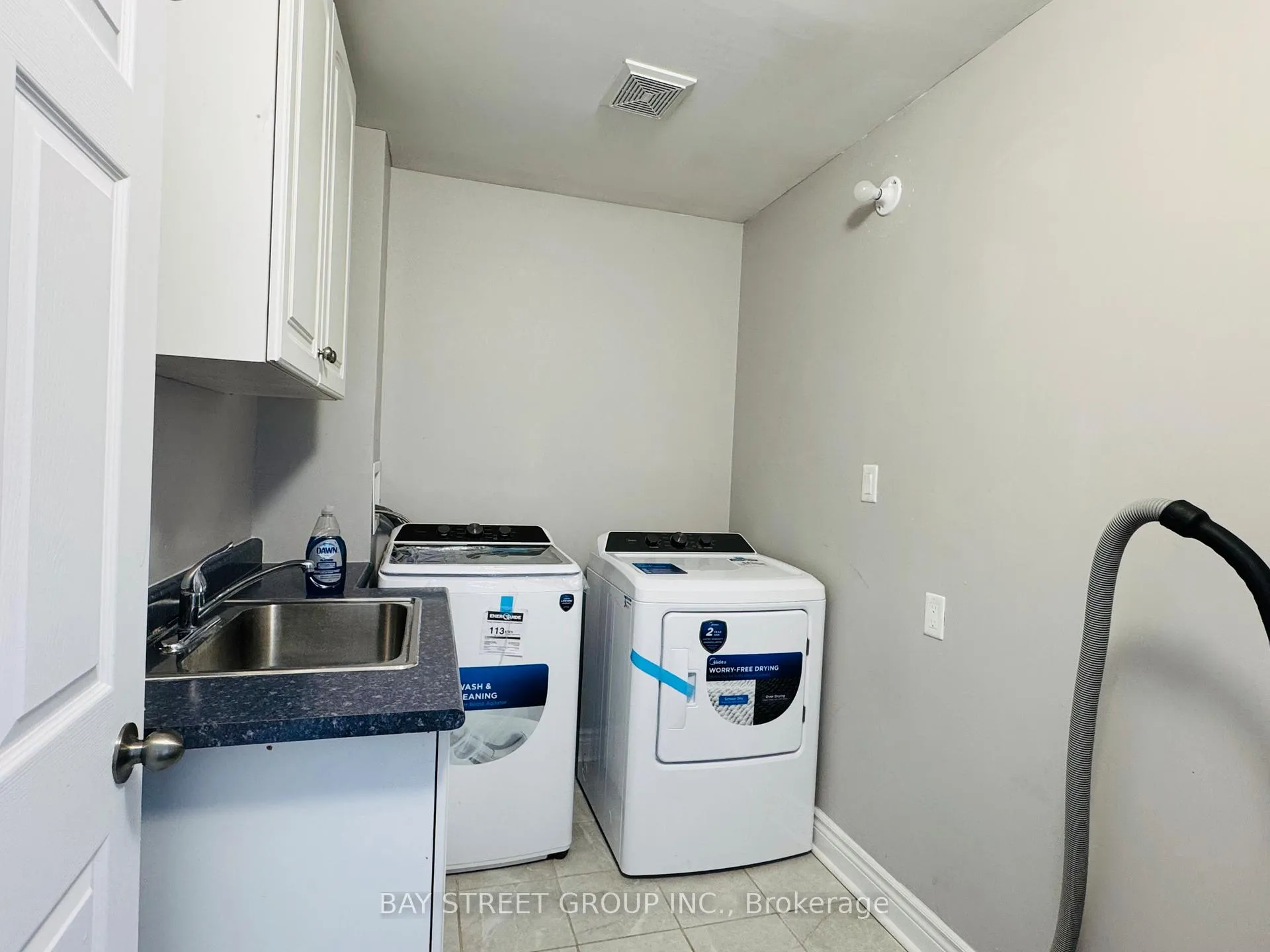 Photo 15 of Unit 1, 1448 Outlet Drive, Oshawa, Lakeview — HOMEH