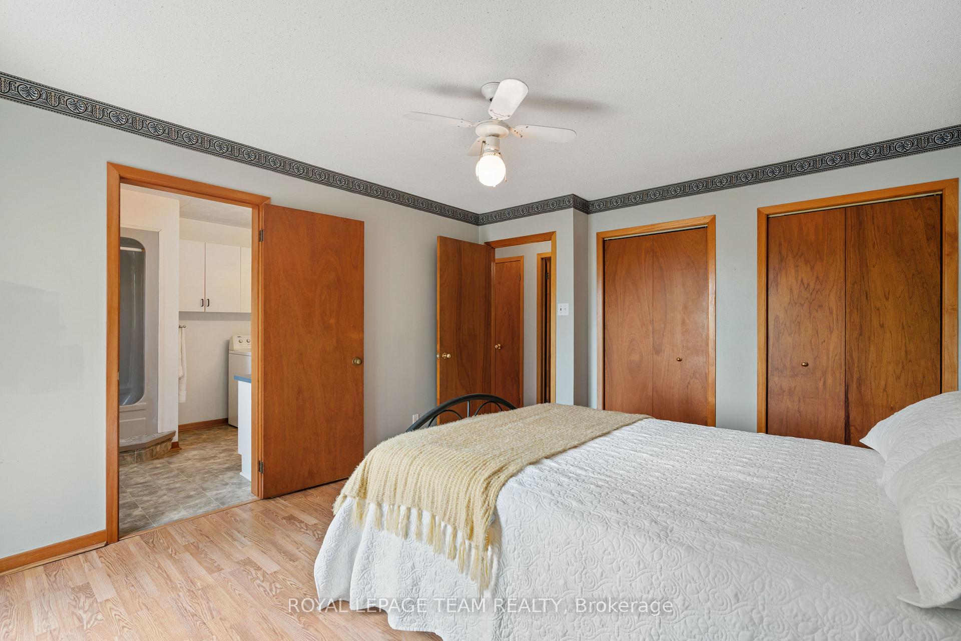 Photo 21 of 432 Queen Street, North Dundas, Winchester — HOMEH