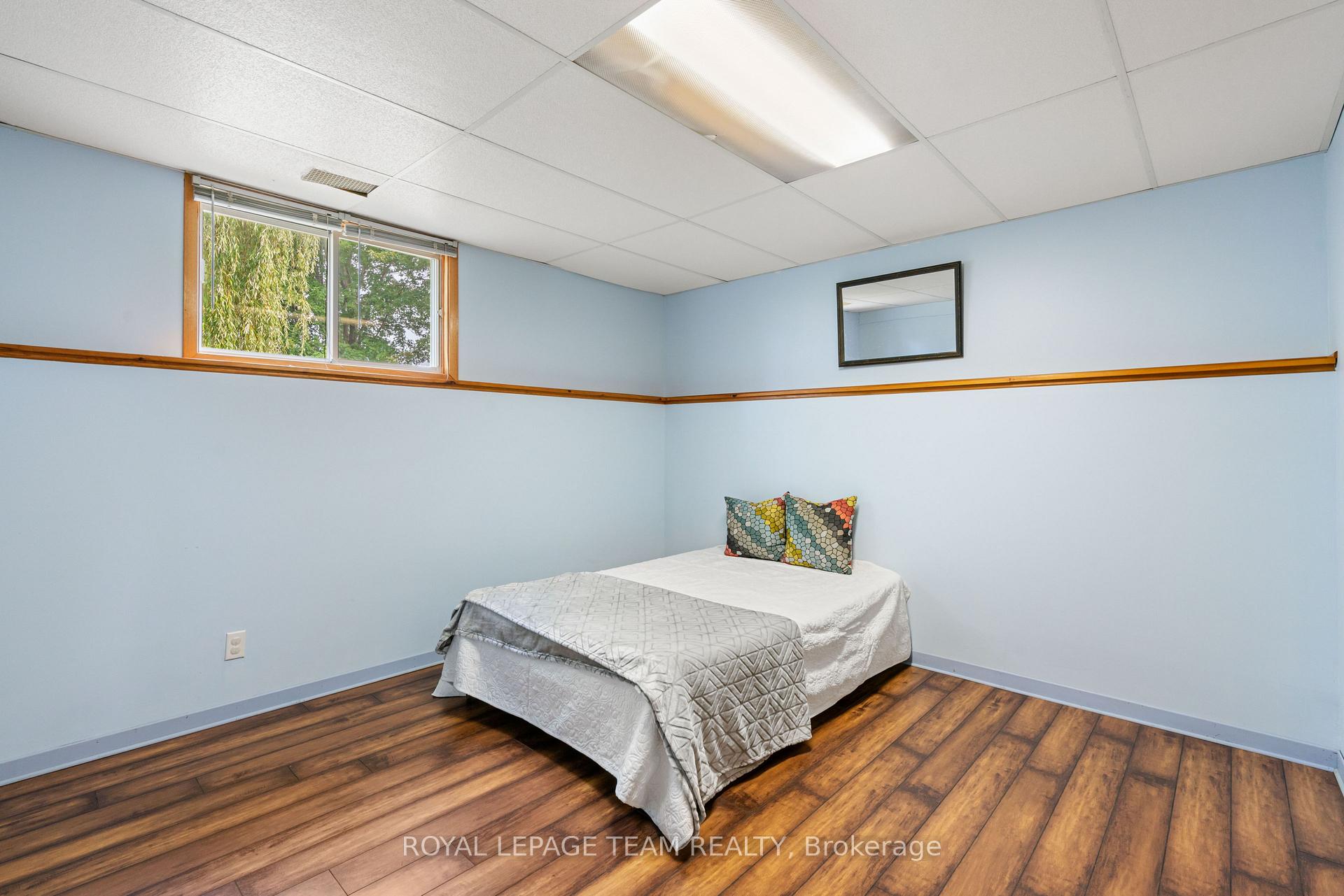 Photo 28 of 432 Queen Street, North Dundas, Winchester — HOMEH