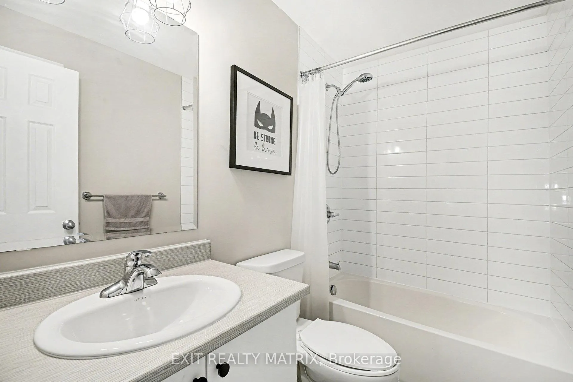 Photo 18 of 211 Mountain Sorrel Way, Ottawa, Avalon West — HOMEH