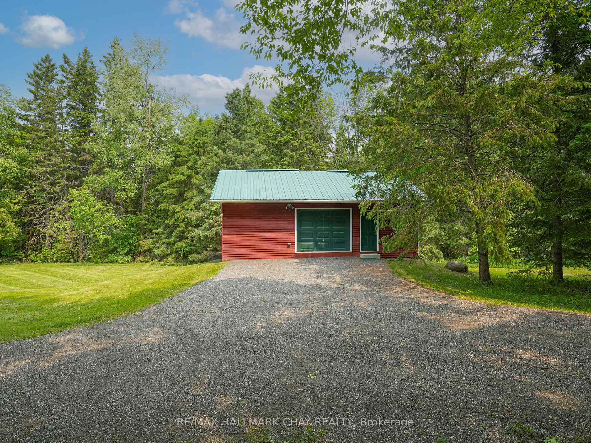 Photo 4 of 627379 15 Side Road, Mulmur, Rural Mulmur — HOMEH