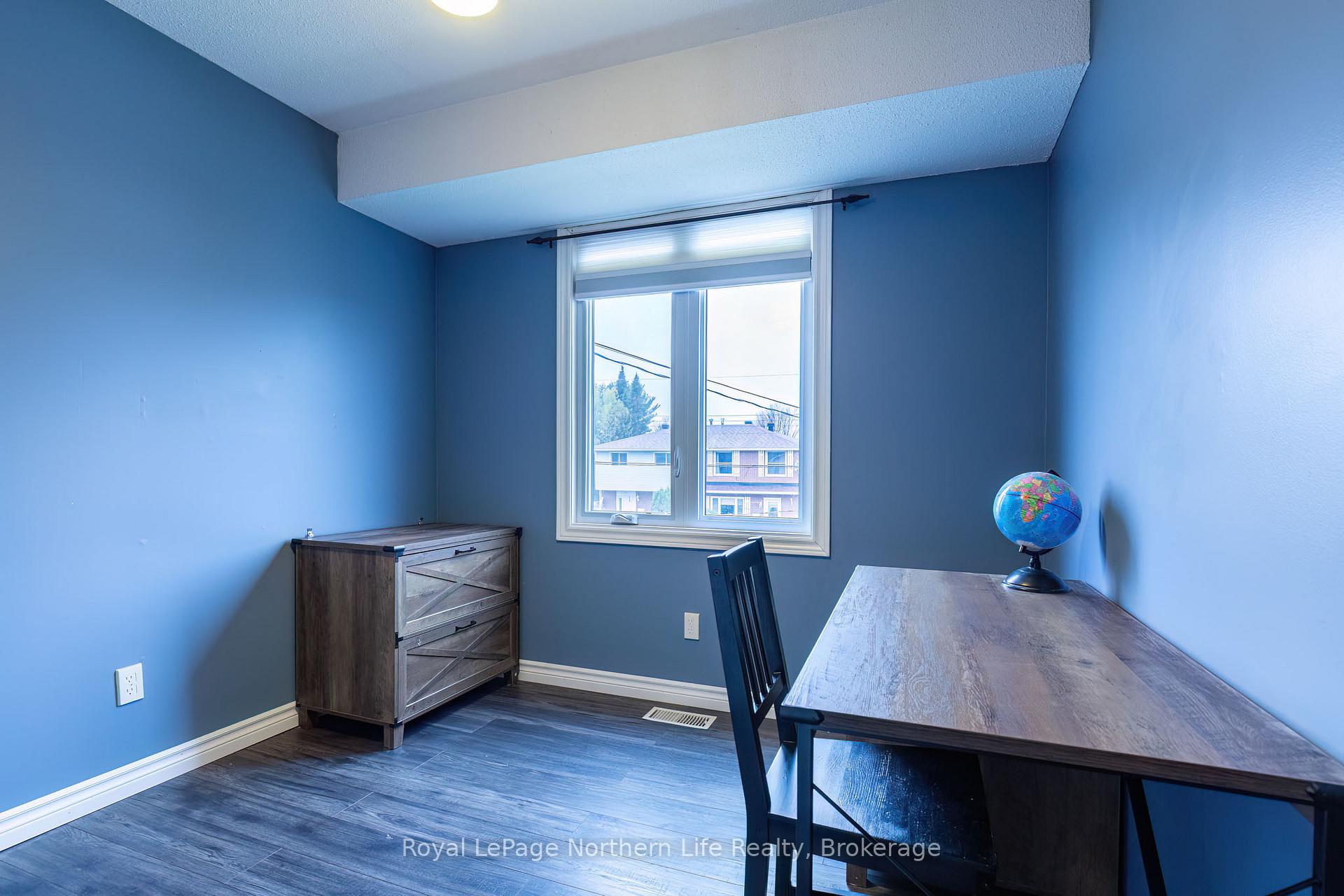 Photo 22 of 110 Marshall Park Drive, North Bay, Ferris — HOMEH