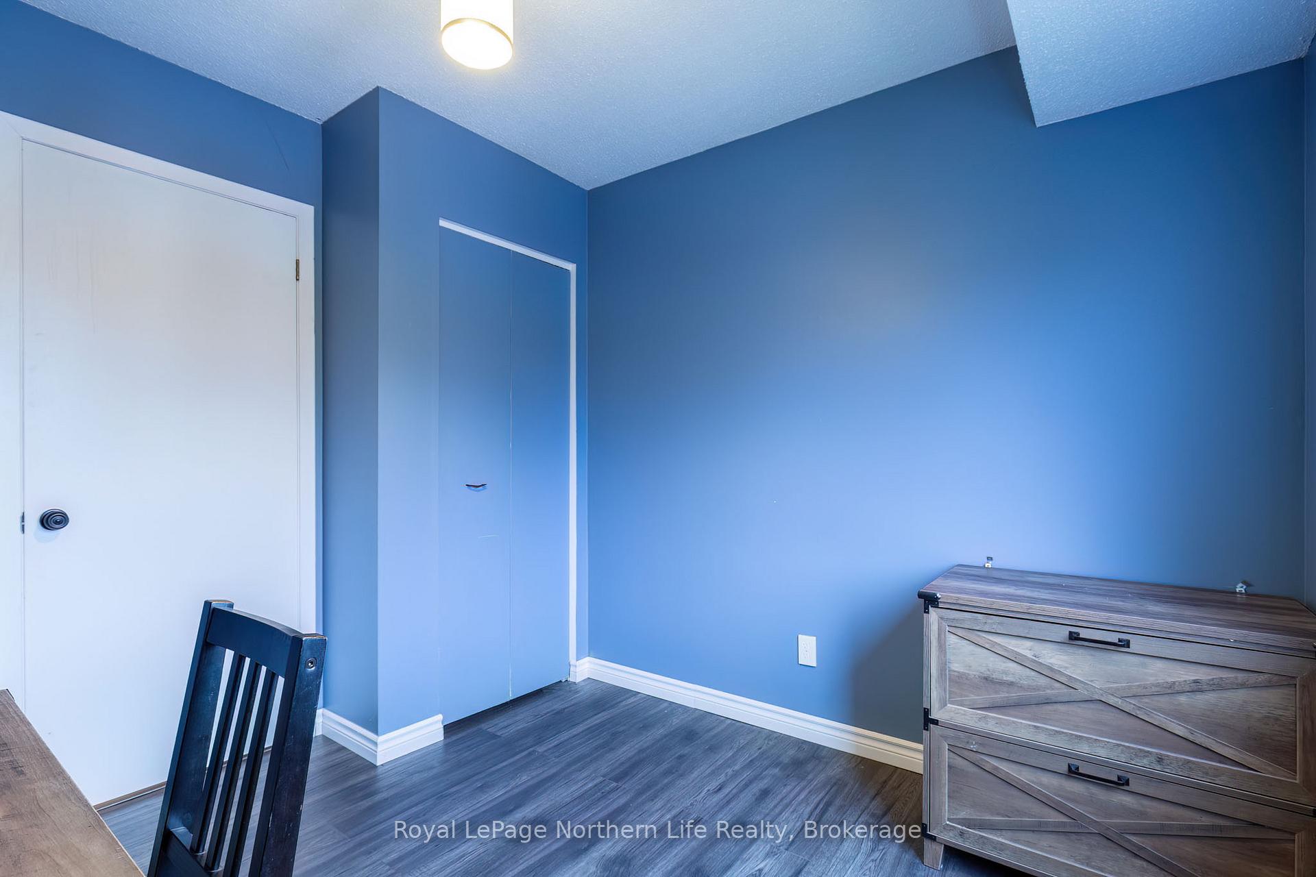 Photo 23 of 110 Marshall Park Drive, North Bay, Ferris — HOMEH
