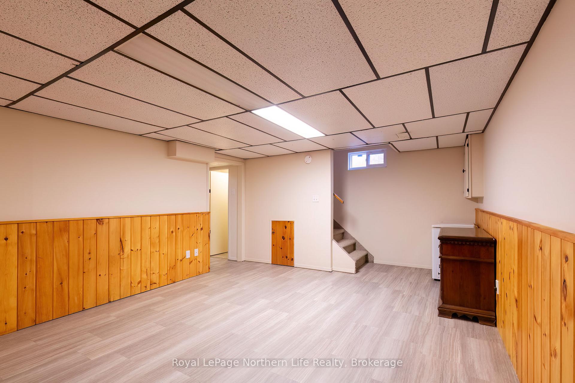 Photo 27 of 110 Marshall Park Drive, North Bay, Ferris — HOMEH