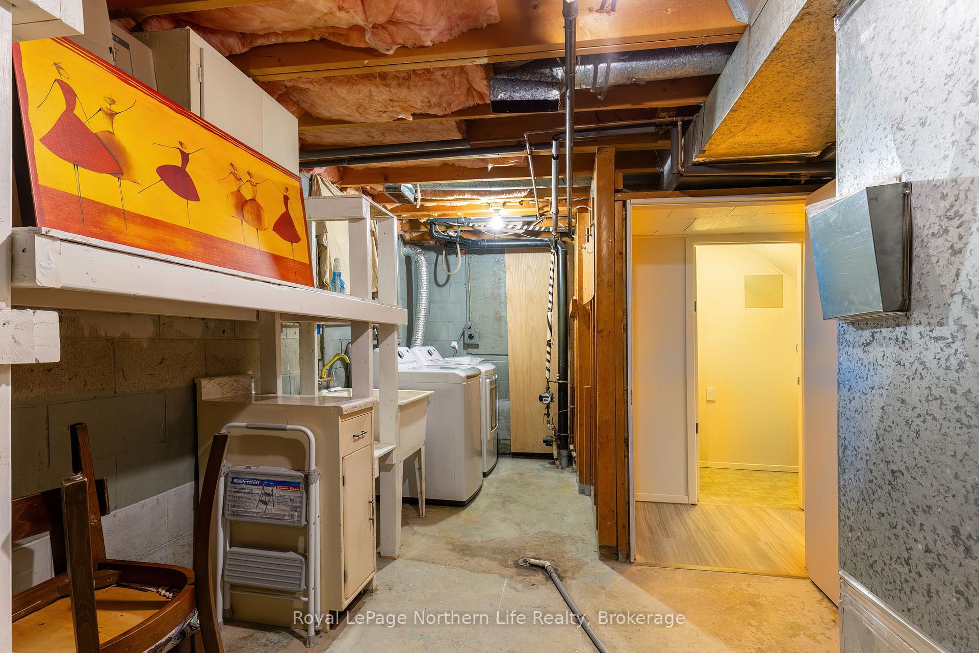 Photo 30 of 110 Marshall Park Drive, North Bay, Ferris — HOMEH