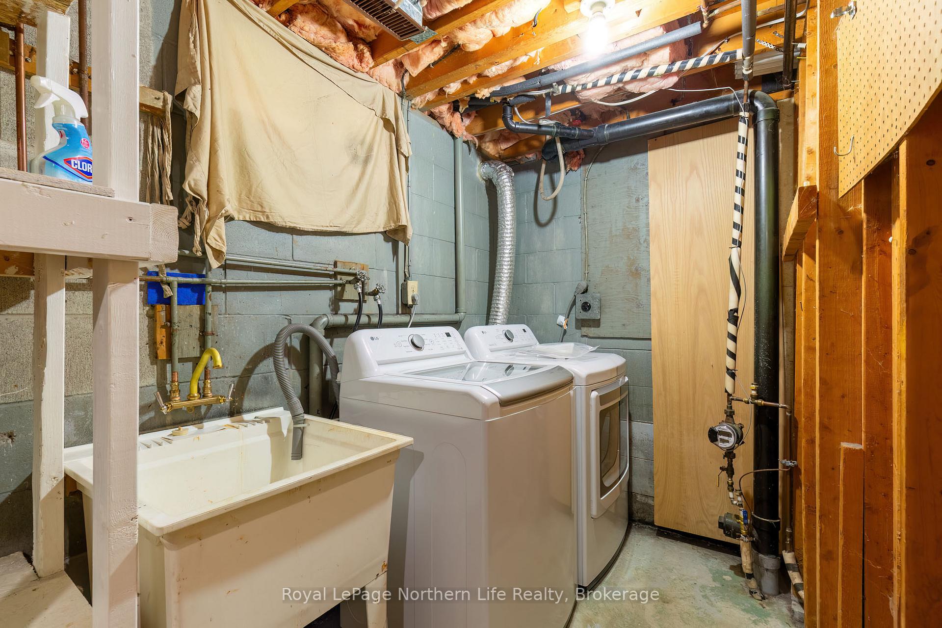 Photo 31 of 110 Marshall Park Drive, North Bay, Ferris — HOMEH