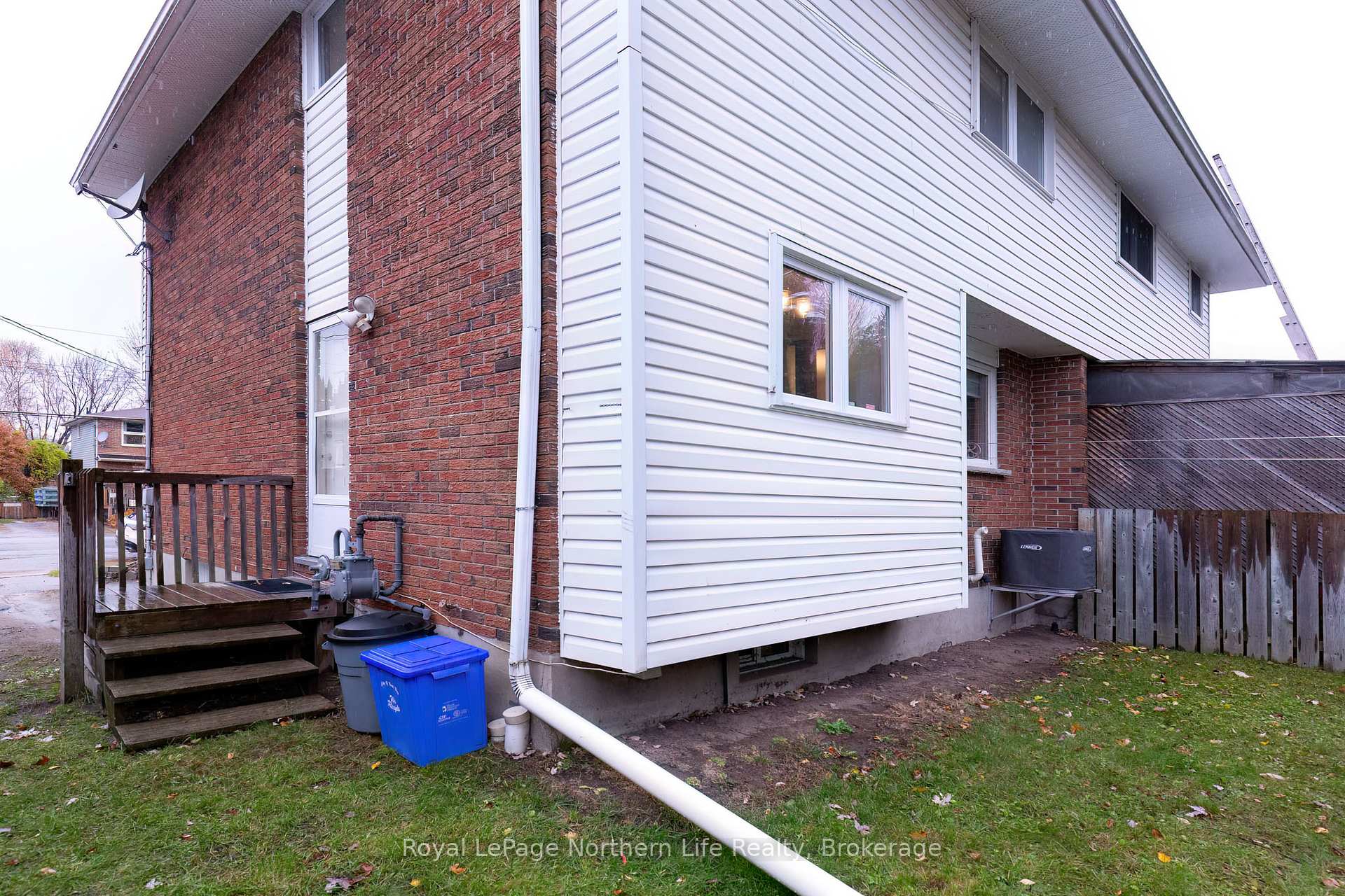 Photo 34 of 110 Marshall Park Drive, North Bay, Ferris — HOMEH