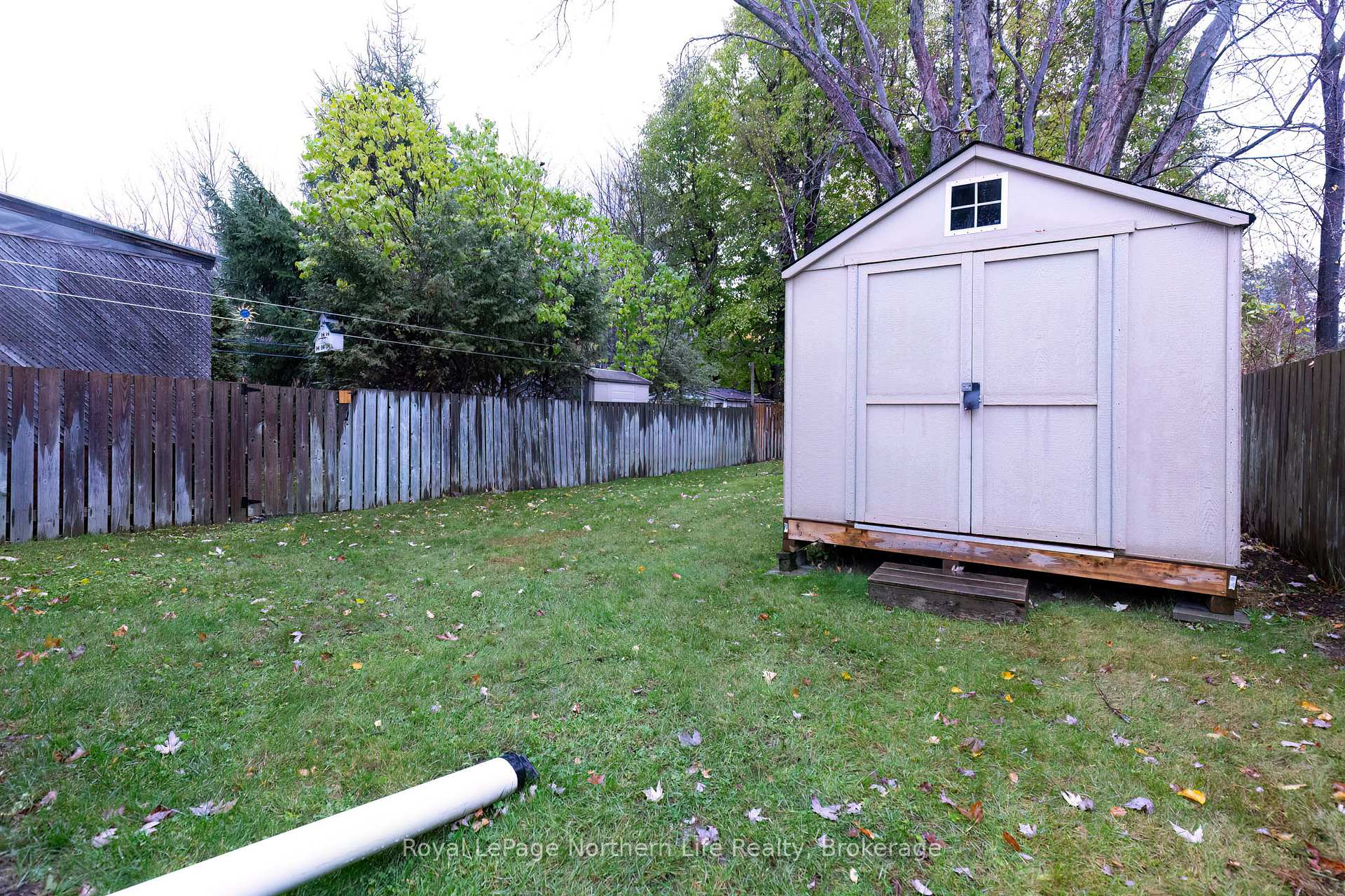 Photo 35 of 110 Marshall Park Drive, North Bay, Ferris — HOMEH