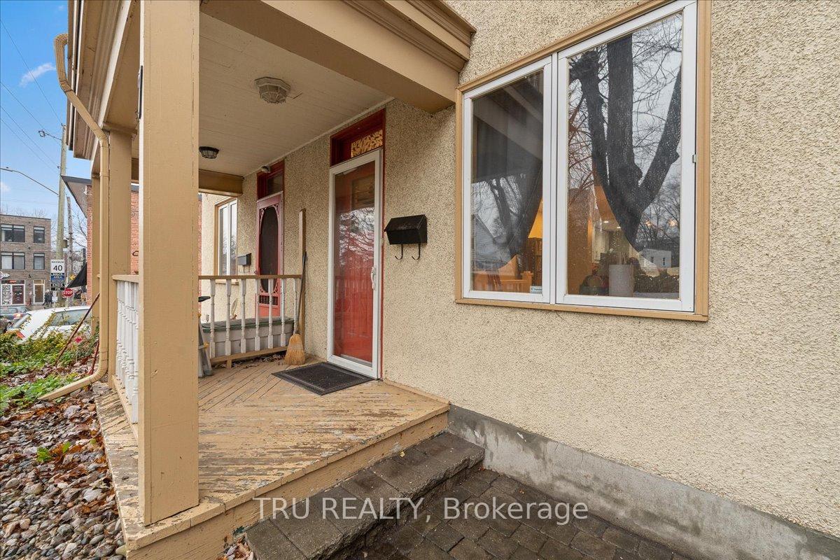 Photo 2 of 7 Acacia Avenue, Ottawa, Lindenlea — HOMEH