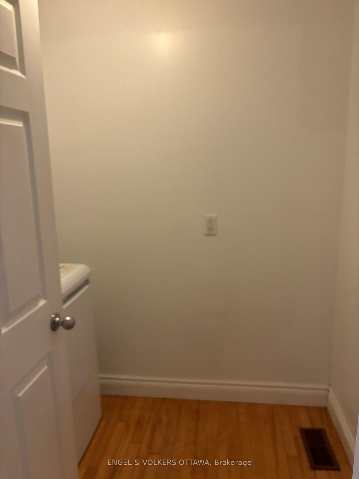 Photo 15 of Unit A, 306 Presland Road, Ottawa, Overbrook/Castle Heights — HOMEH
