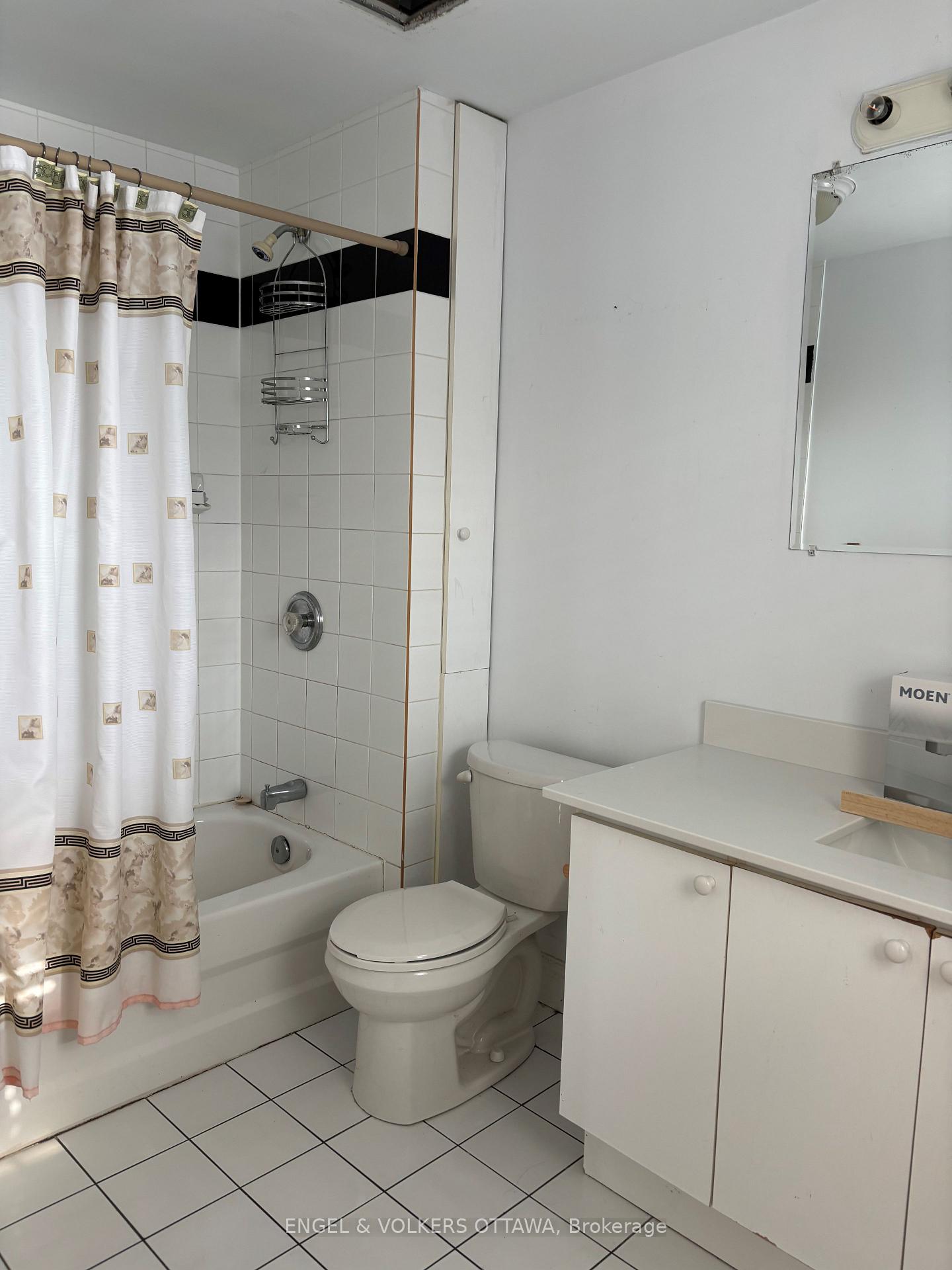 Photo 19 of Unit A, 306 Presland Road, Ottawa, Overbrook/Castle Heights — HOMEH