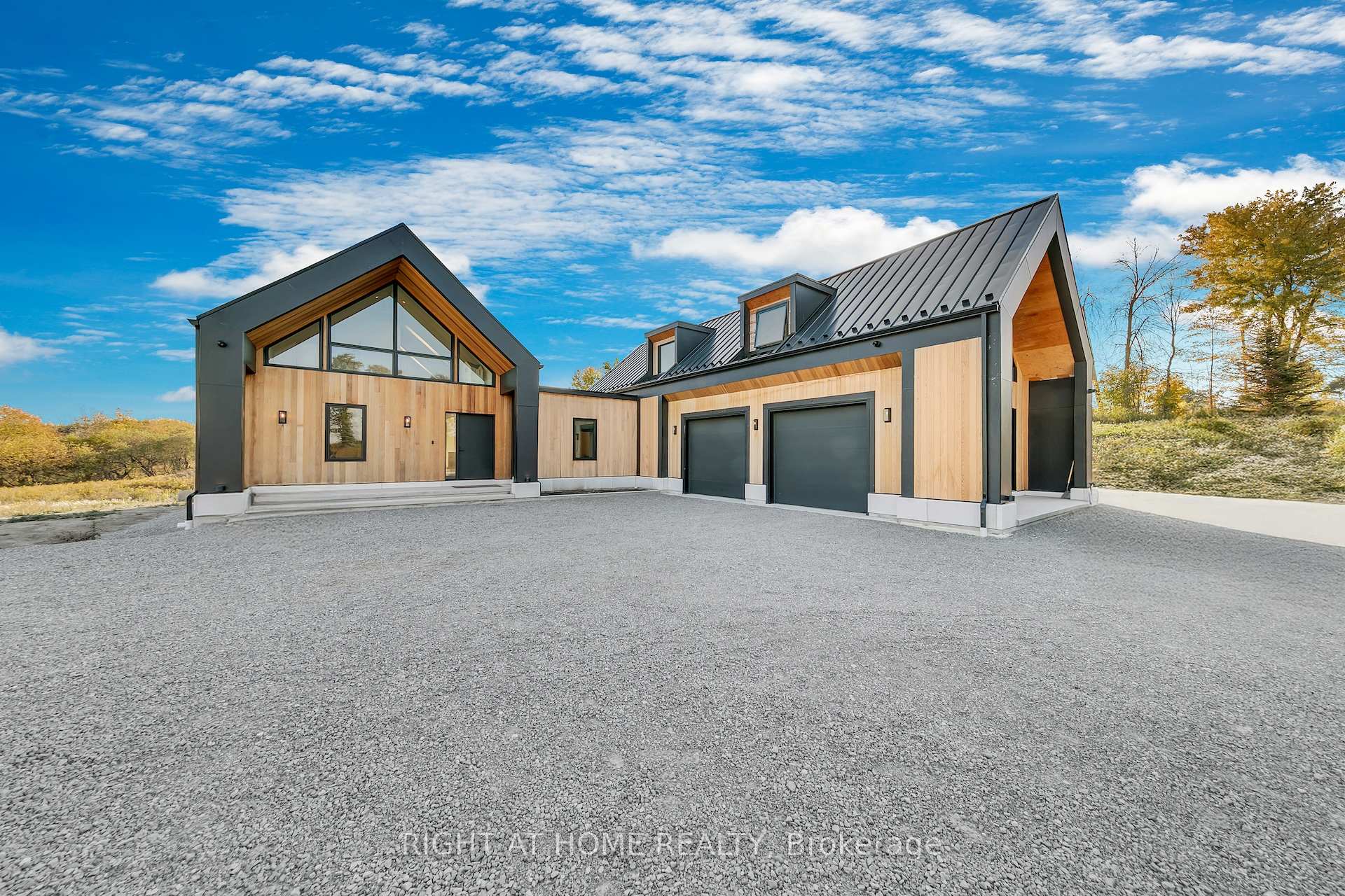 Photo 1 of 4829 10th Line, New Tecumseth, Rural New Tecumseth — HOMEH