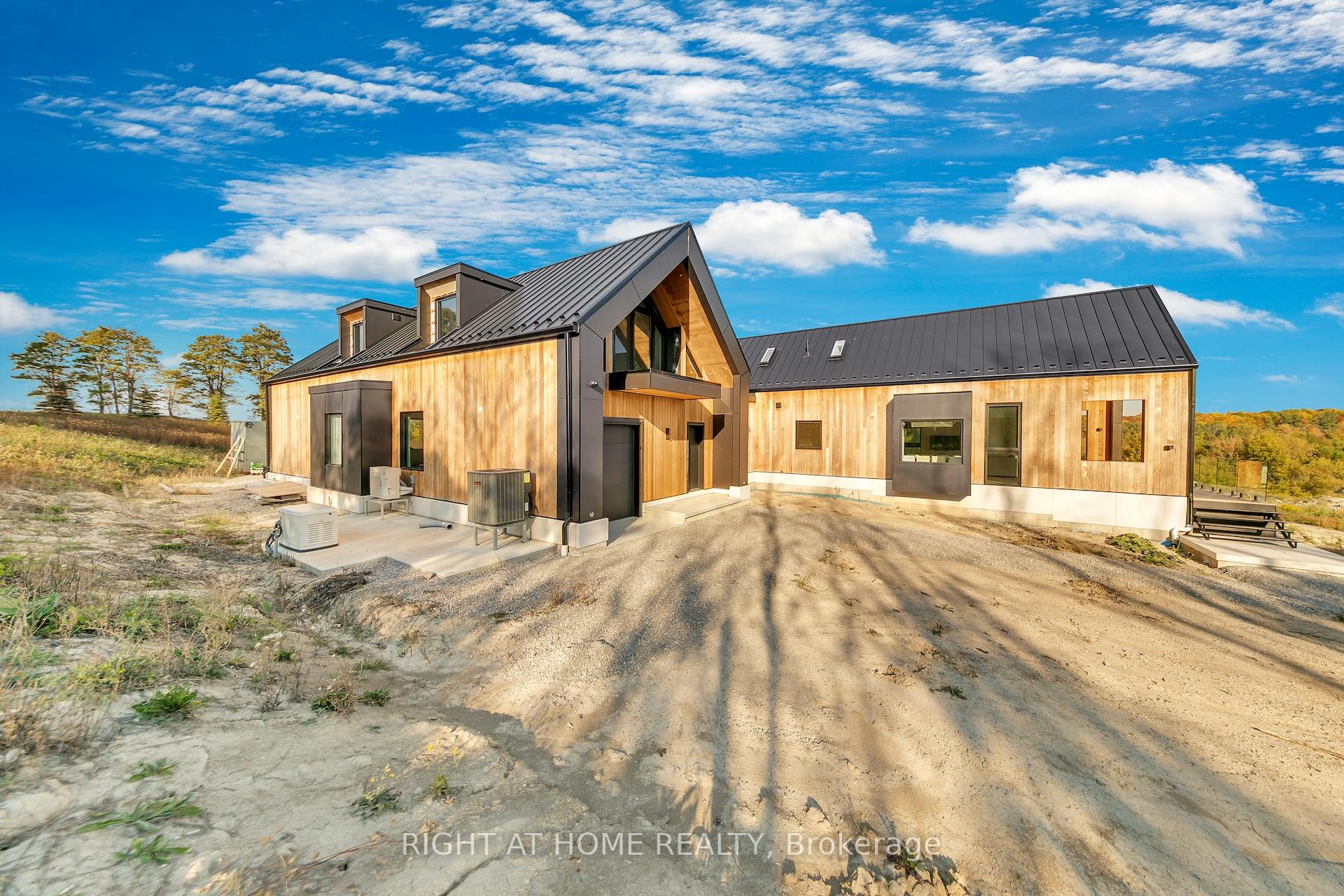 Photo 5 of 4829 10th Line, New Tecumseth, Rural New Tecumseth — HOMEH