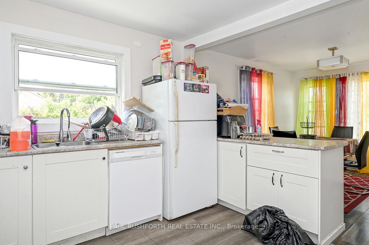 Photo 9 of 636 Clarke Avenue, Ottawa, Castle Heights/Rideau High — HOMEH