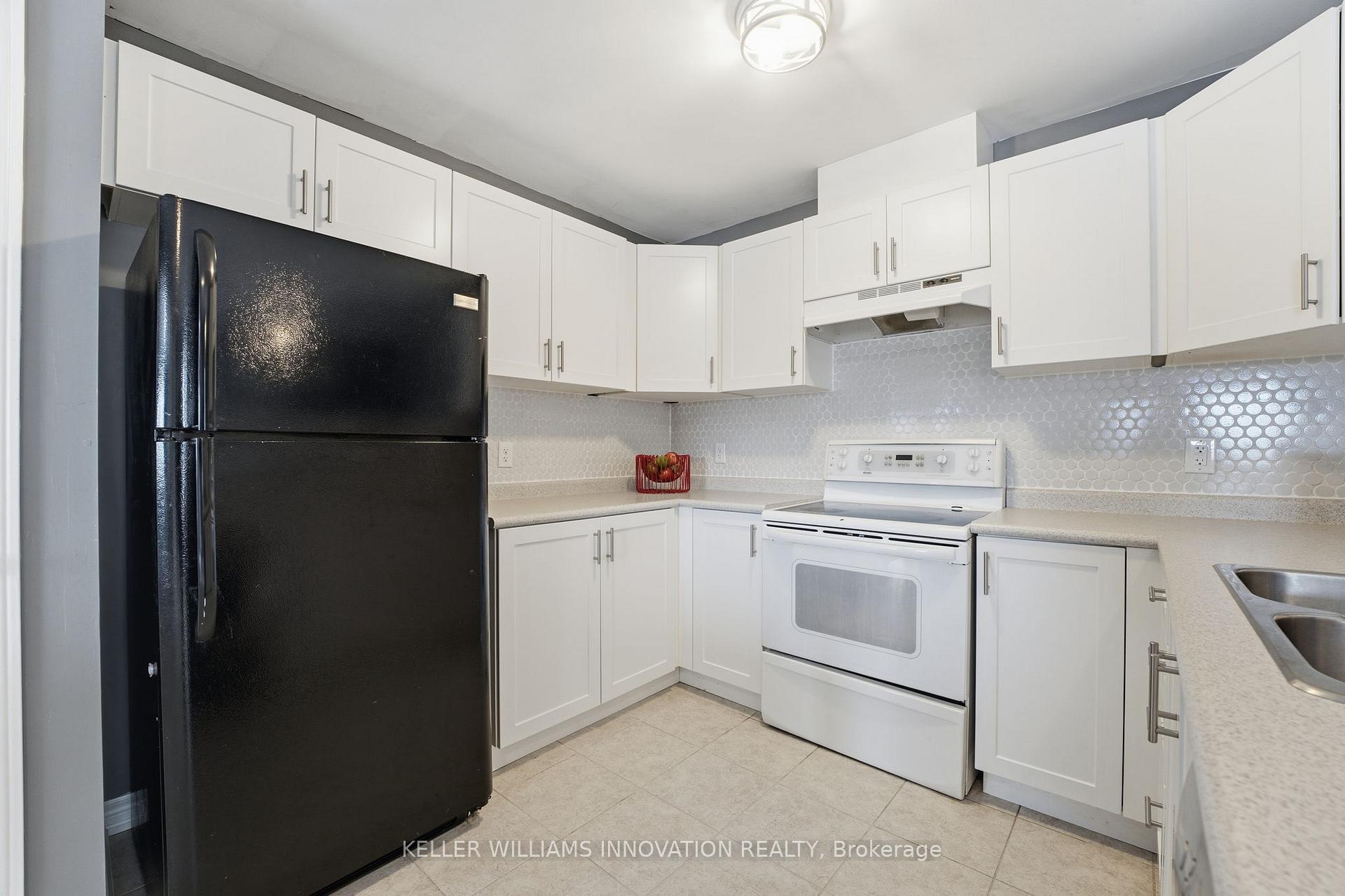 Photo 8 of 415 Krotz Street W, North Perth, Listowel — HOMEH