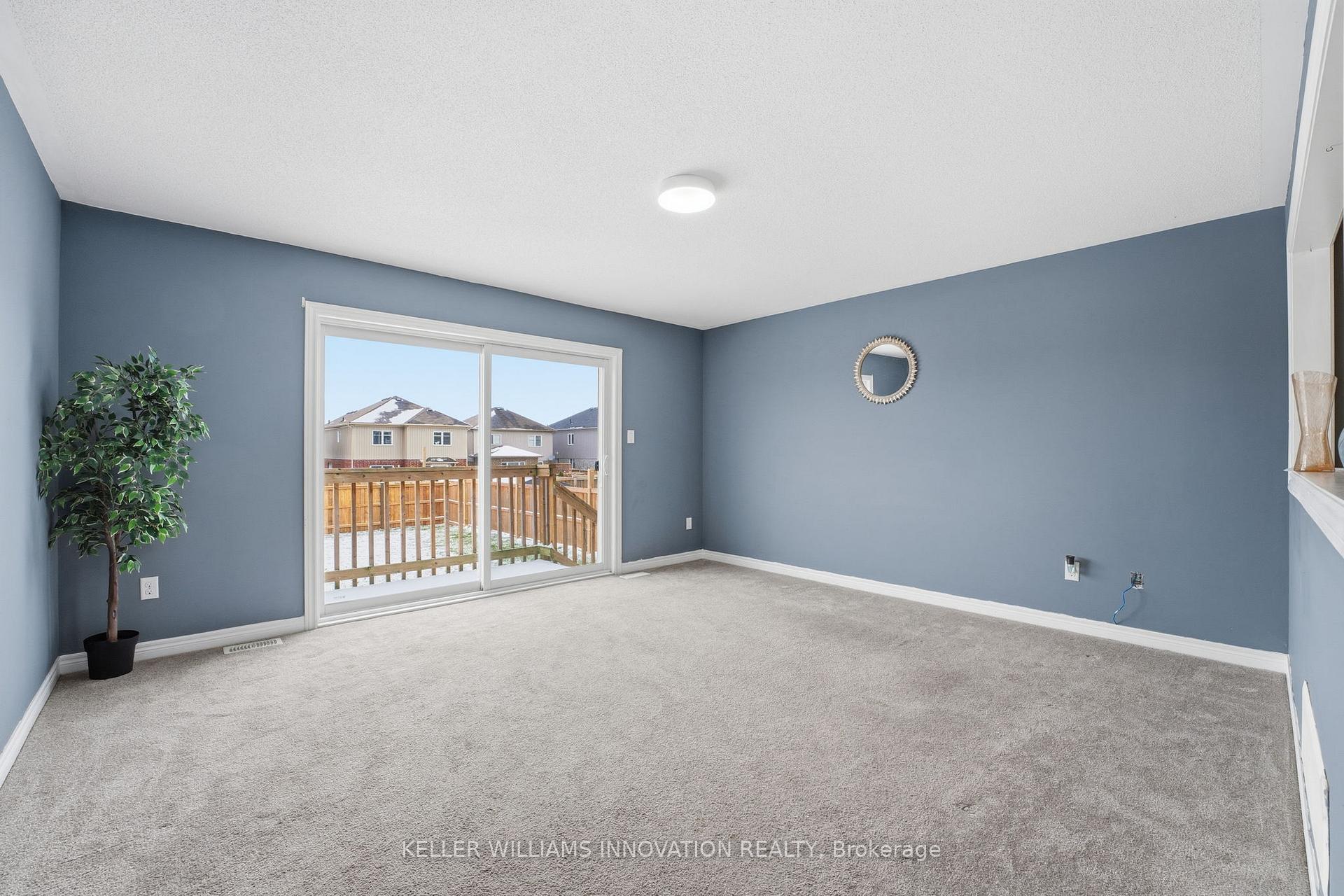Photo 9 of 415 Krotz Street W, North Perth, Listowel — HOMEH