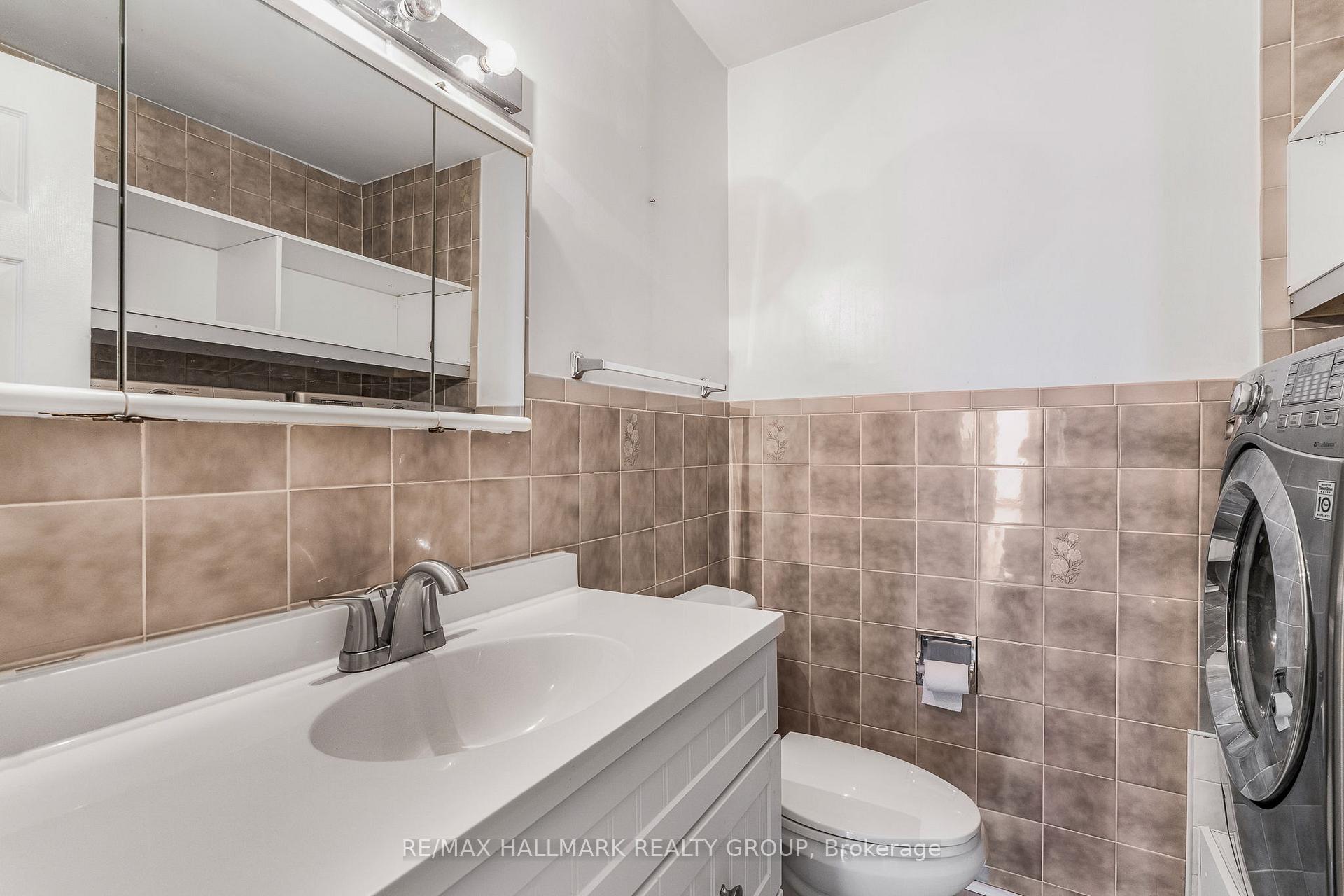 Photo 8 of 1111 Cholette Crescent, Ottawa, Convent Glen South — HOMEH