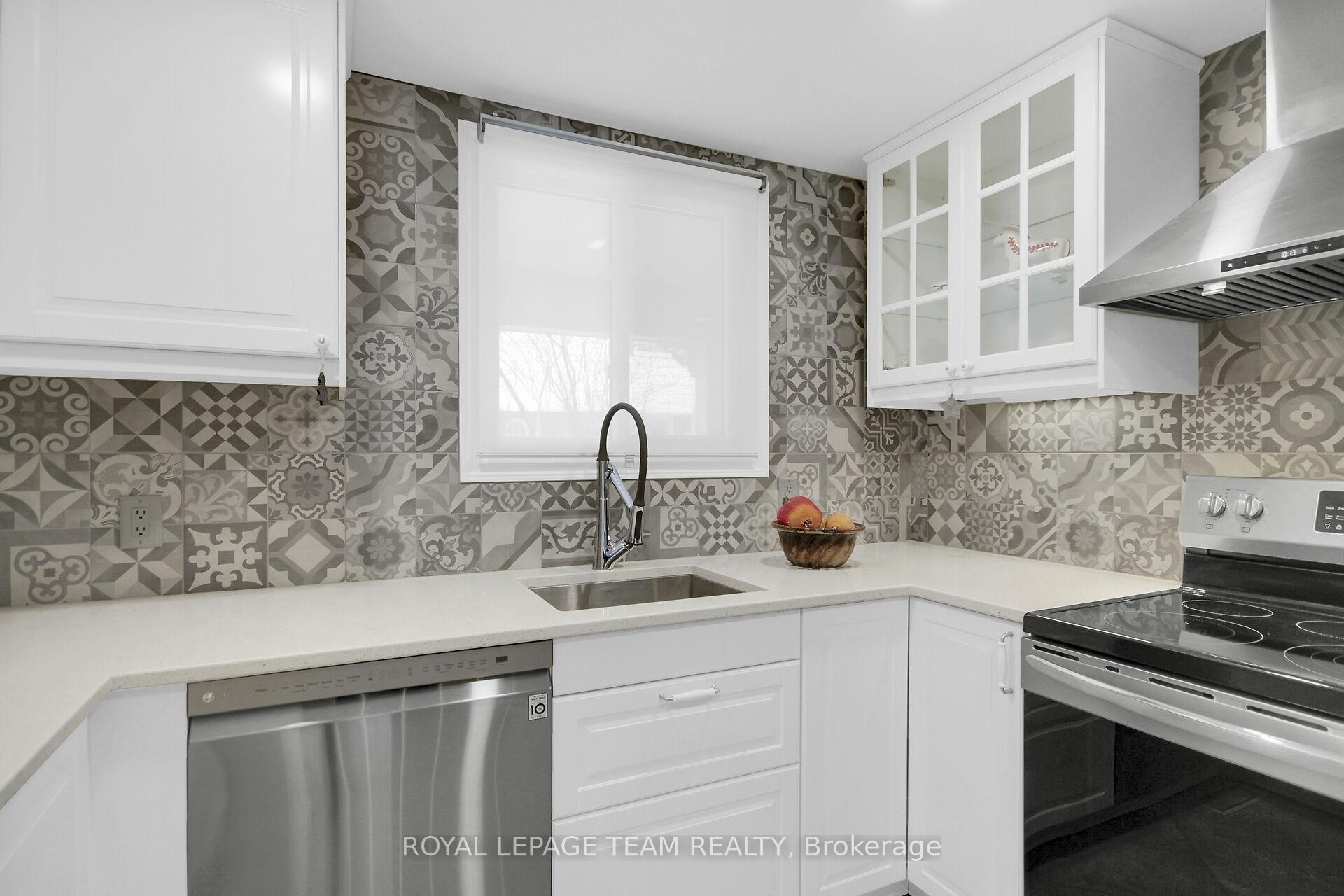 Photo 7 of 2771 Baseline Road, Ottawa, Redwood Park — HOMEH