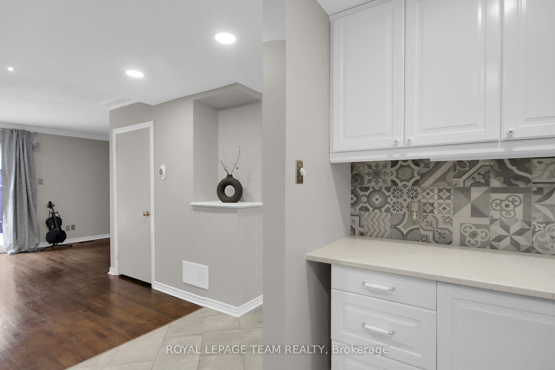 Photo 9 of 2771 Baseline Road, Ottawa, Redwood Park — HOMEH