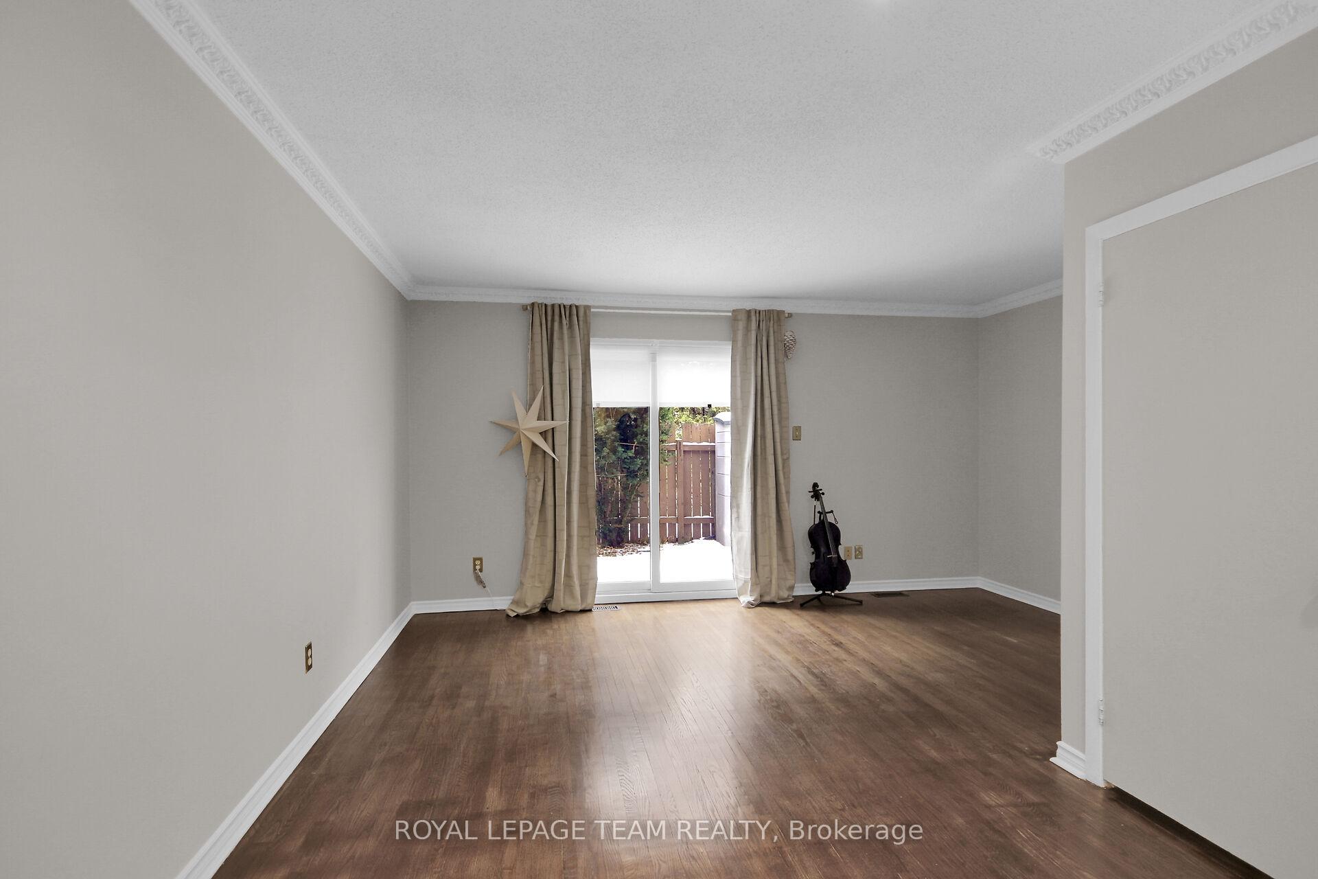 Photo 10 of 2771 Baseline Road, Ottawa, Redwood Park — HOMEH