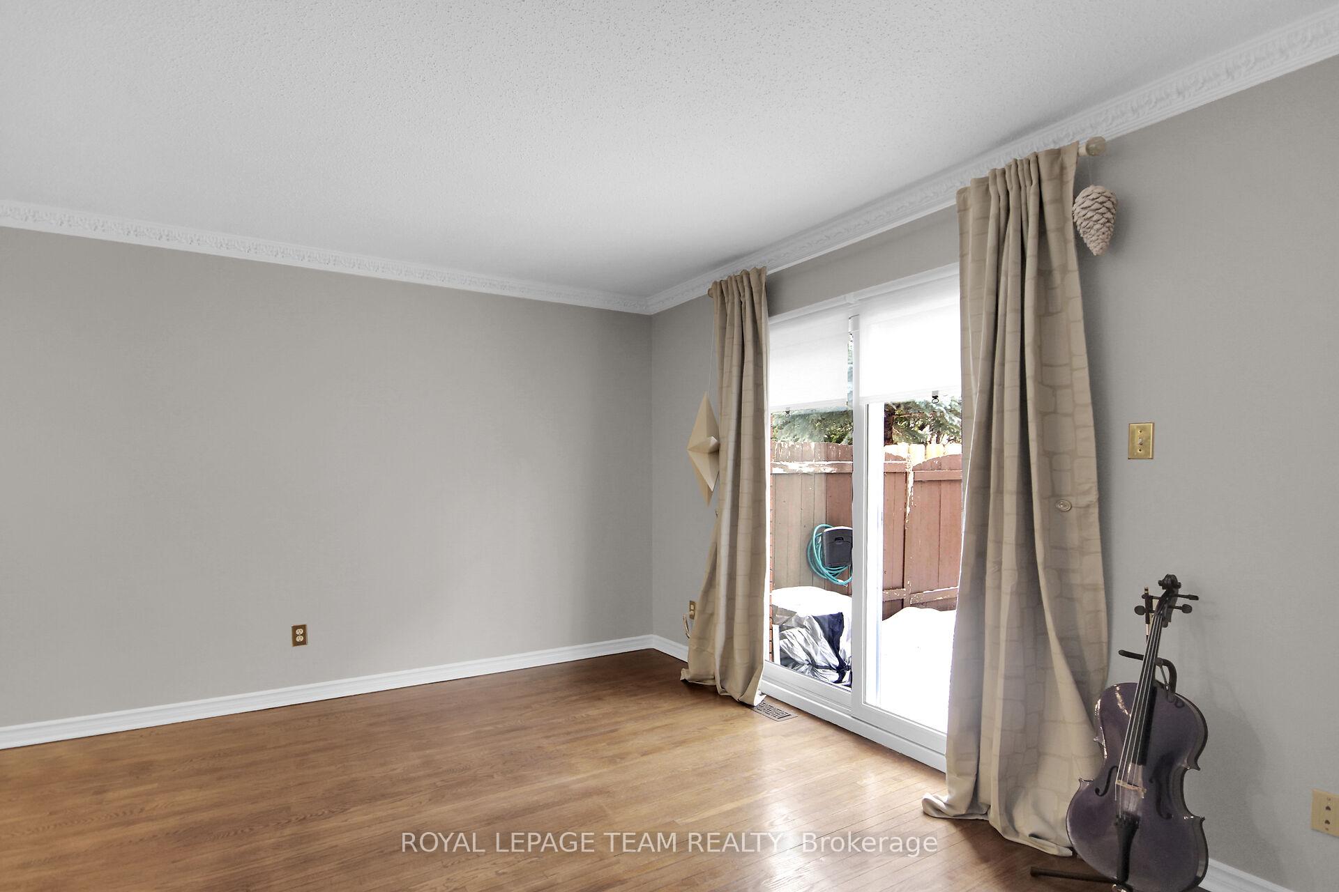 Photo 11 of 2771 Baseline Road, Ottawa, Redwood Park — HOMEH