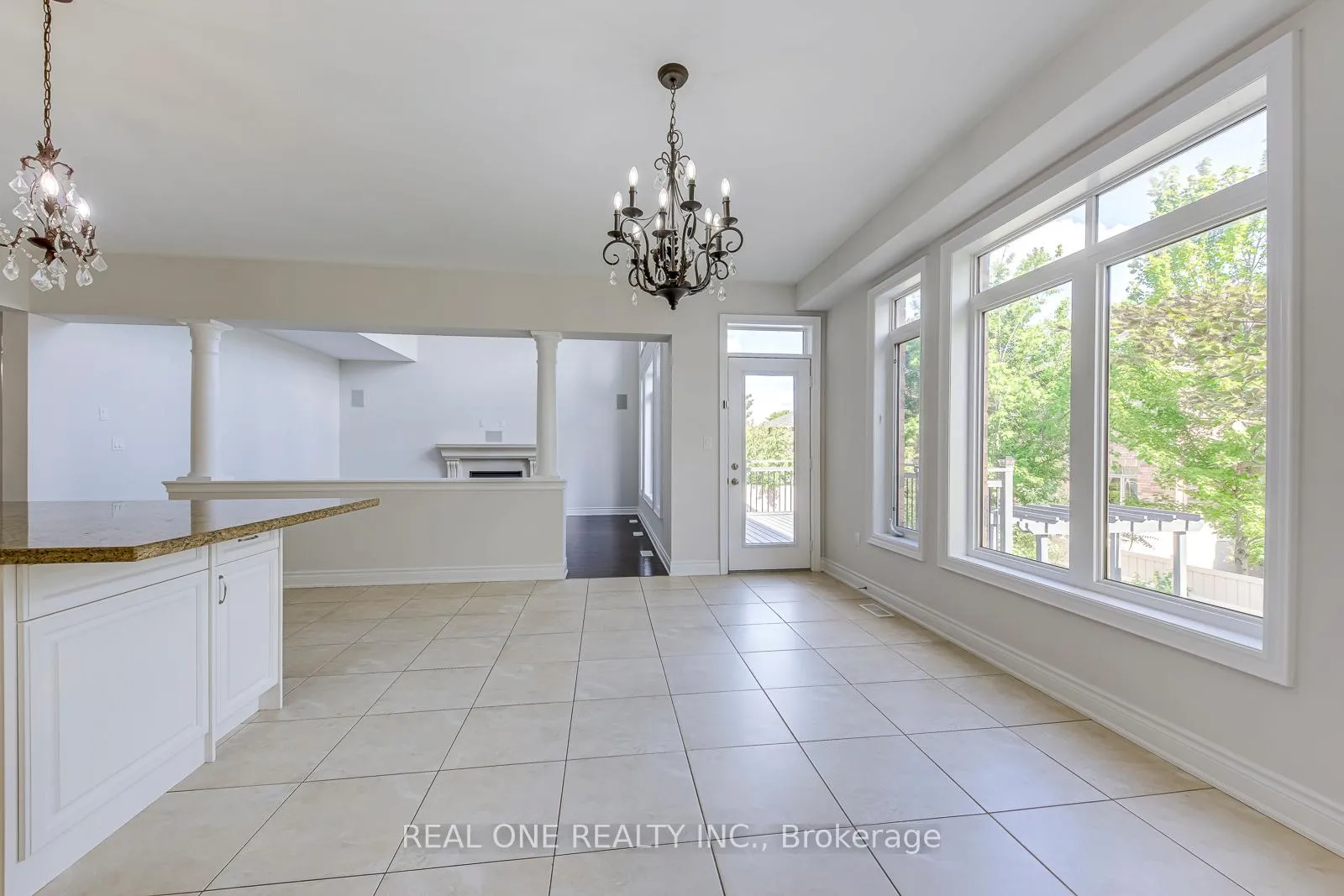 Photo 12 of 1342 Kestell Boulevard, Oakville, Joshua Creek — HOMEH
