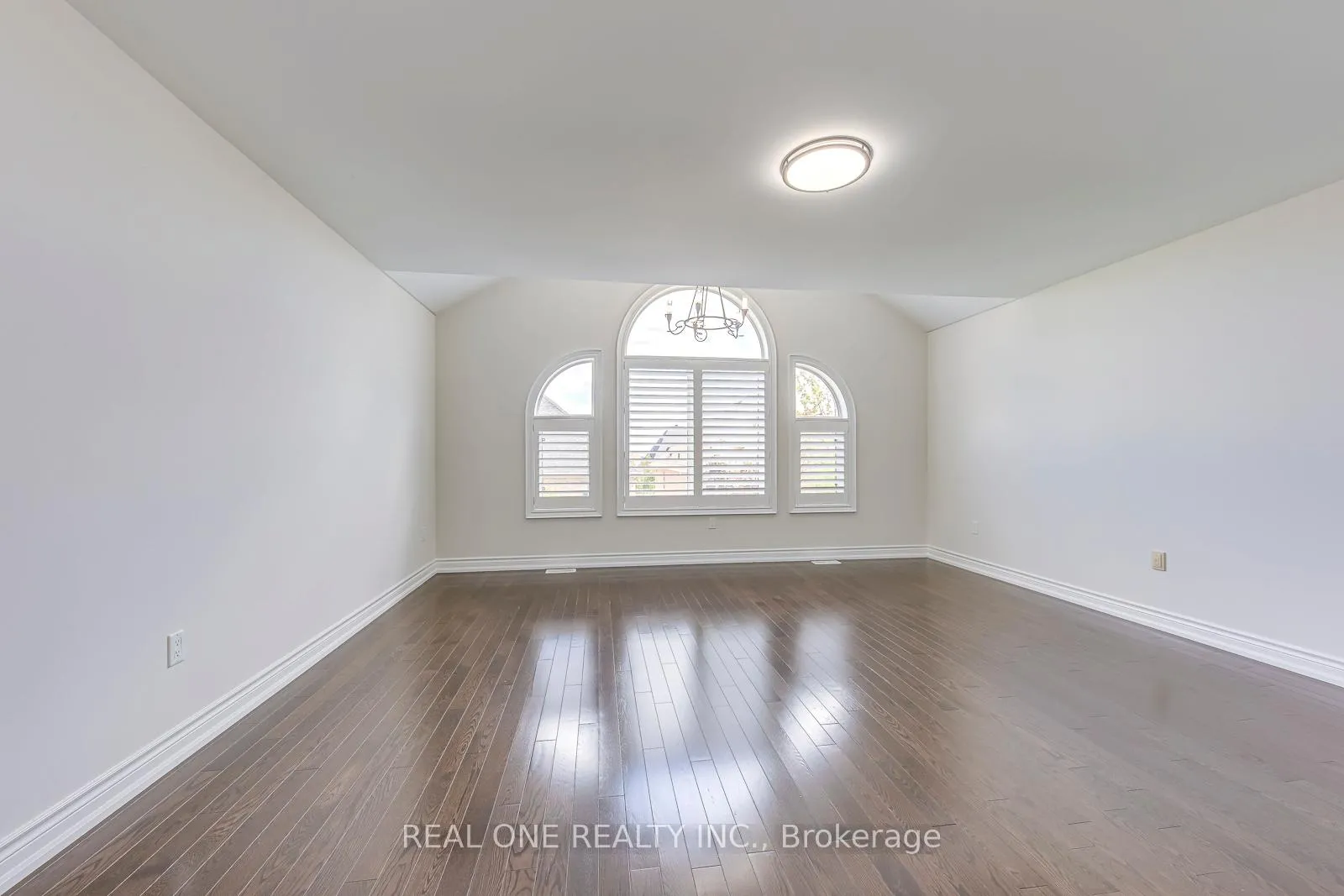 Photo 26 of 1342 Kestell Boulevard, Oakville, Joshua Creek — HOMEH