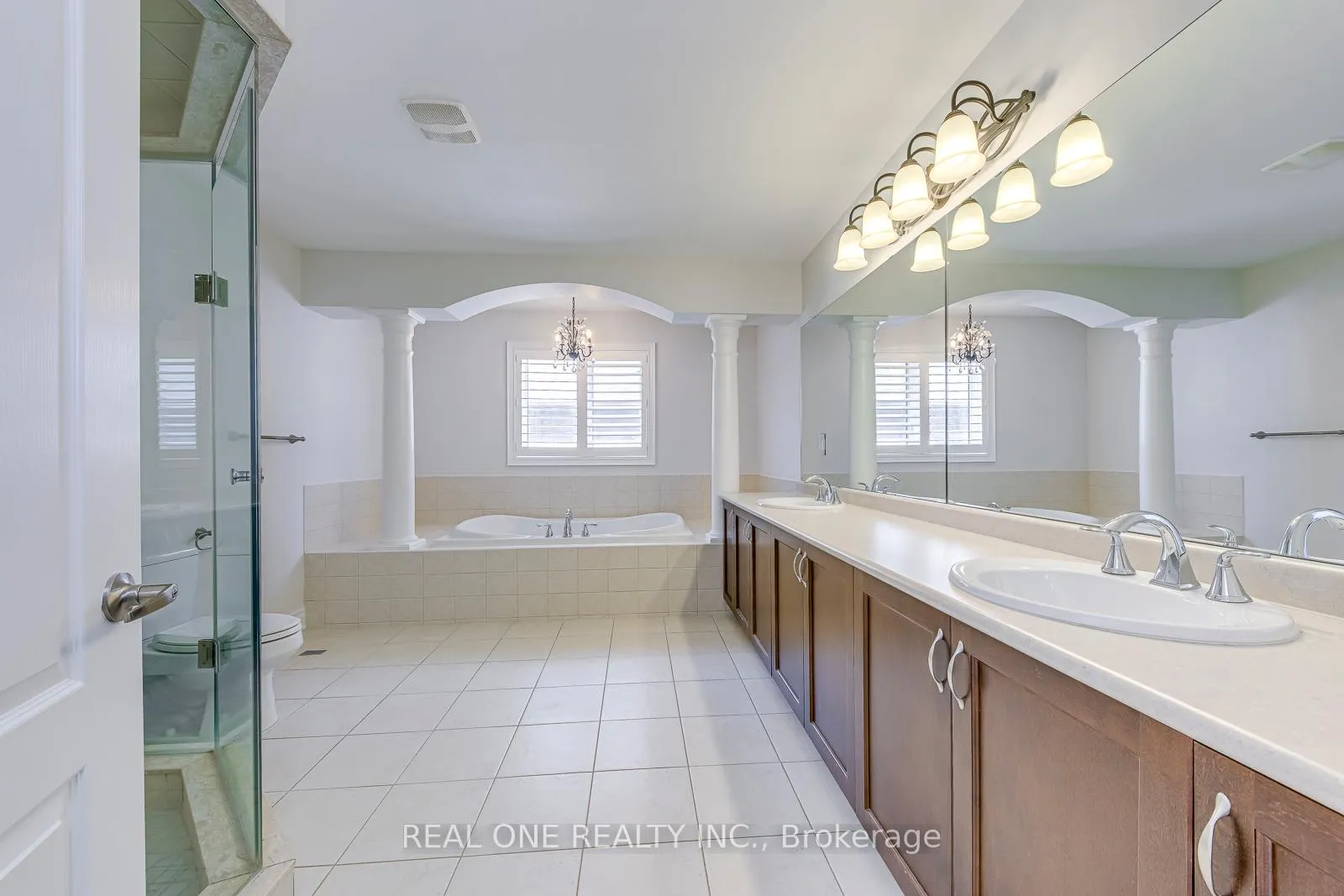 Photo 28 of 1342 Kestell Boulevard, Oakville, Joshua Creek — HOMEH