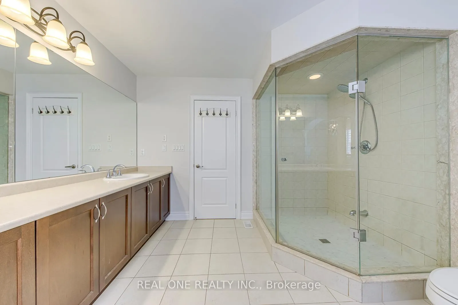 Photo 29 of 1342 Kestell Boulevard, Oakville, Joshua Creek — HOMEH