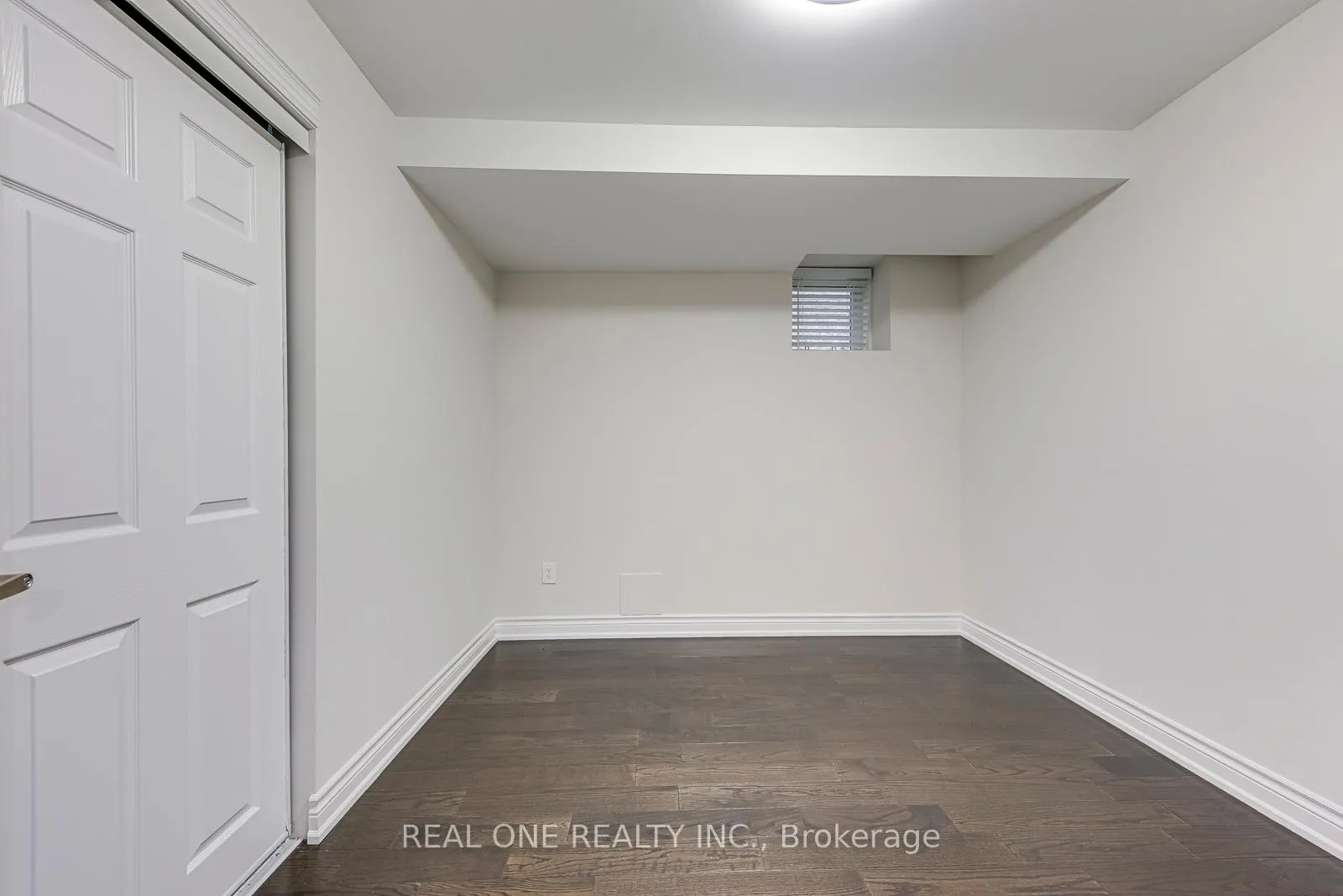 Photo 42 of 1342 Kestell Boulevard, Oakville, Joshua Creek — HOMEH