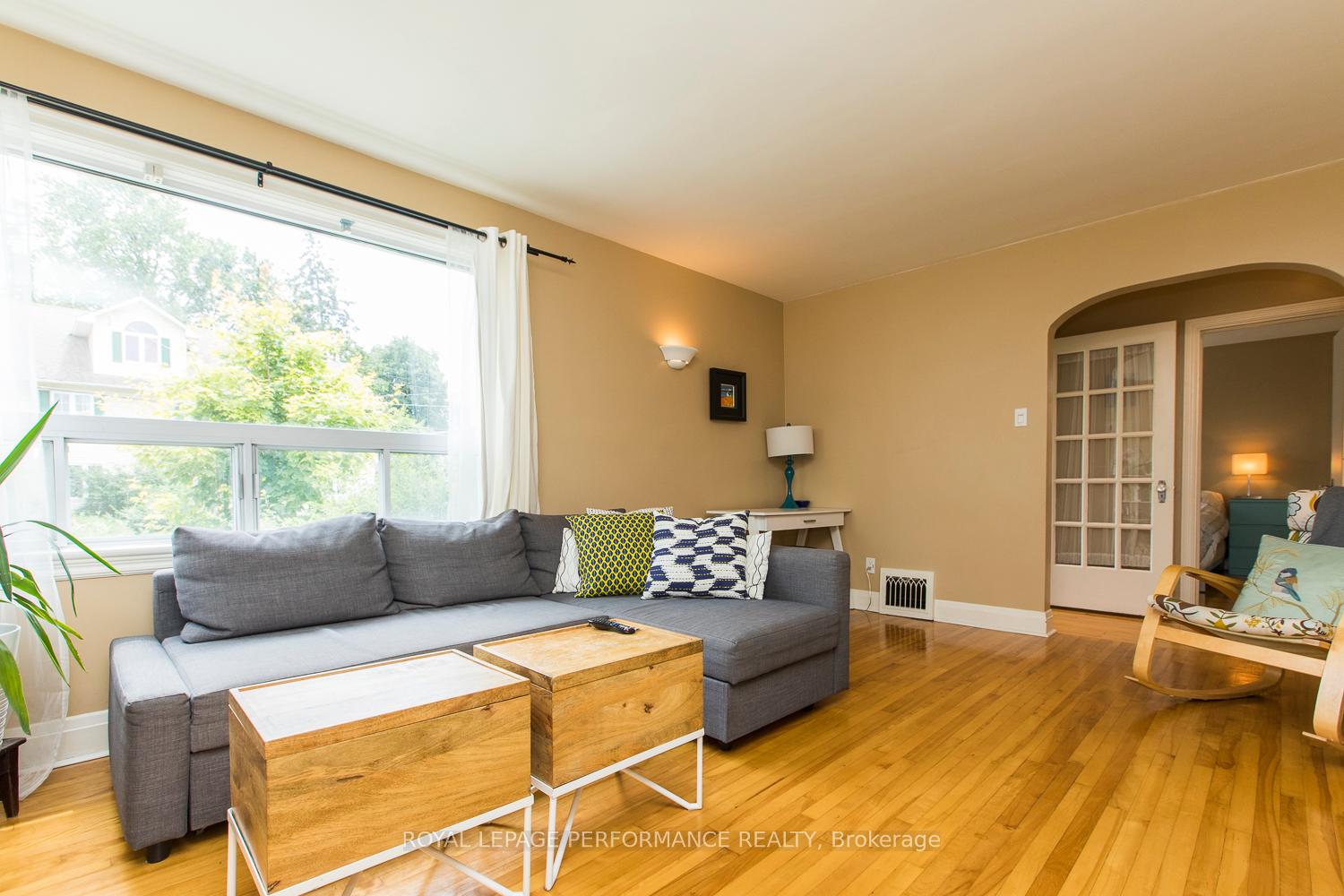 Photo 4 of 119 Glynn Avenue, Ottawa, Overbrook — HOMEH