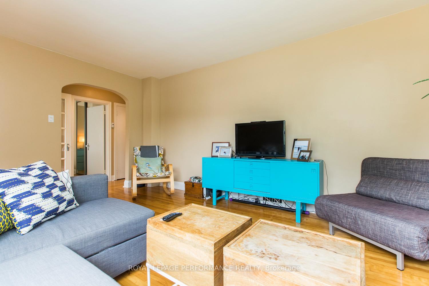 Photo 5 of 119 Glynn Avenue, Ottawa, Overbrook — HOMEH