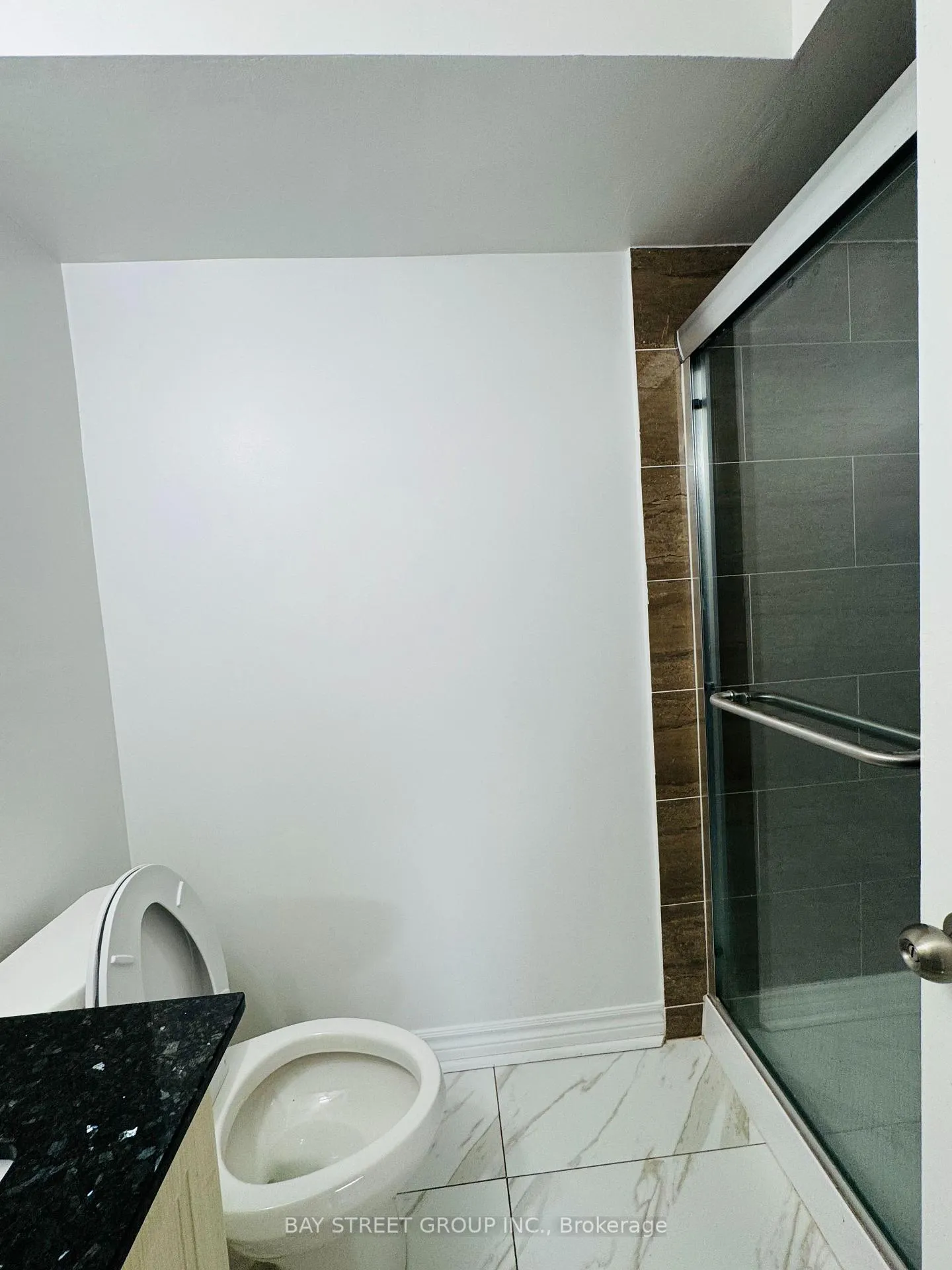 Photo 12 of Unit 2, 1448 Outlet Drive, Oshawa, Lakeview — HOMEH