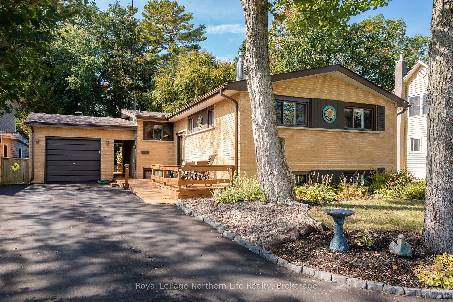 Front of 171 Campbell Avenue