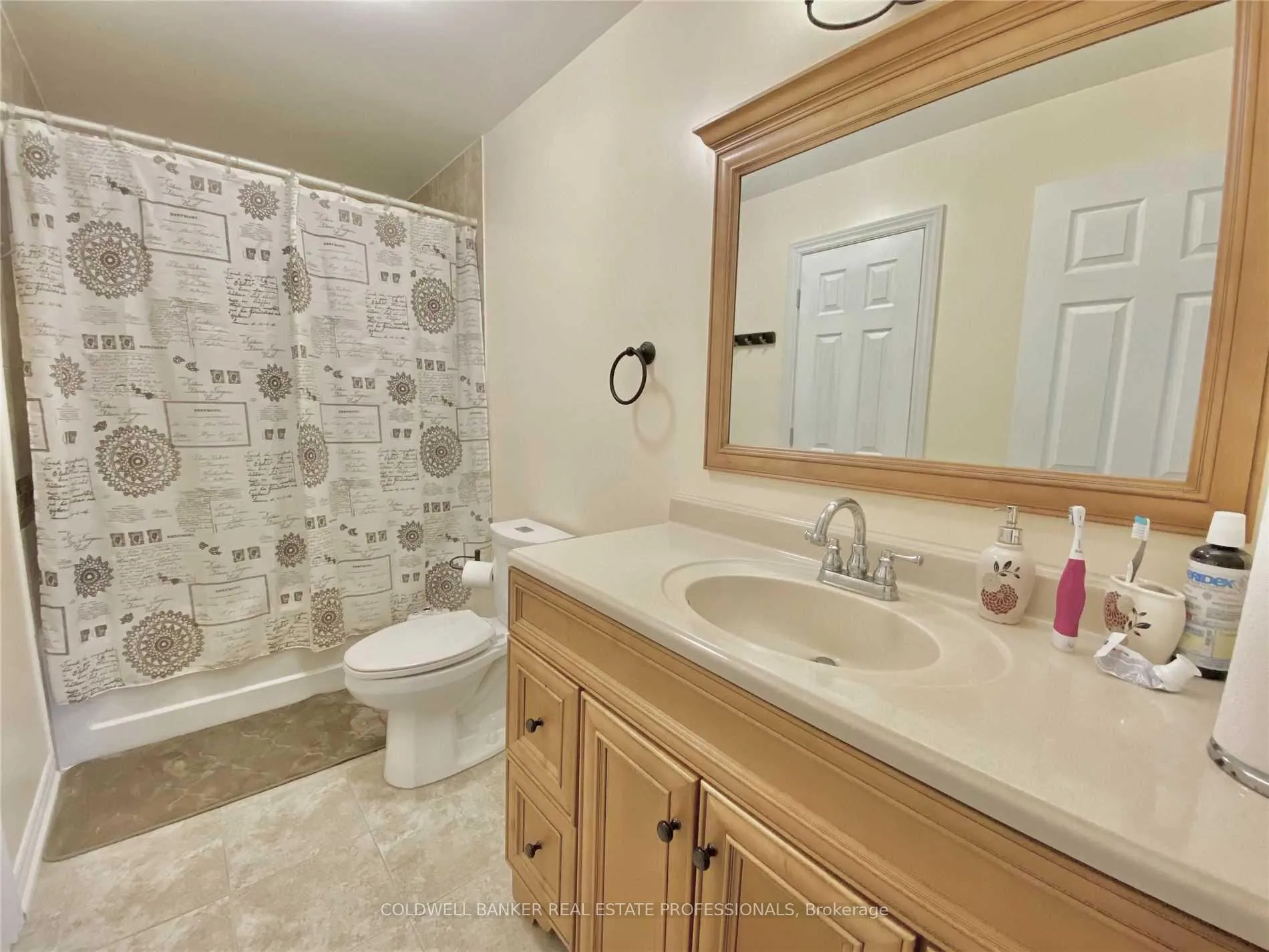 Photo 10 of 995 Gorham Street, Newmarket, Gorham-College Manor — HOMEH
